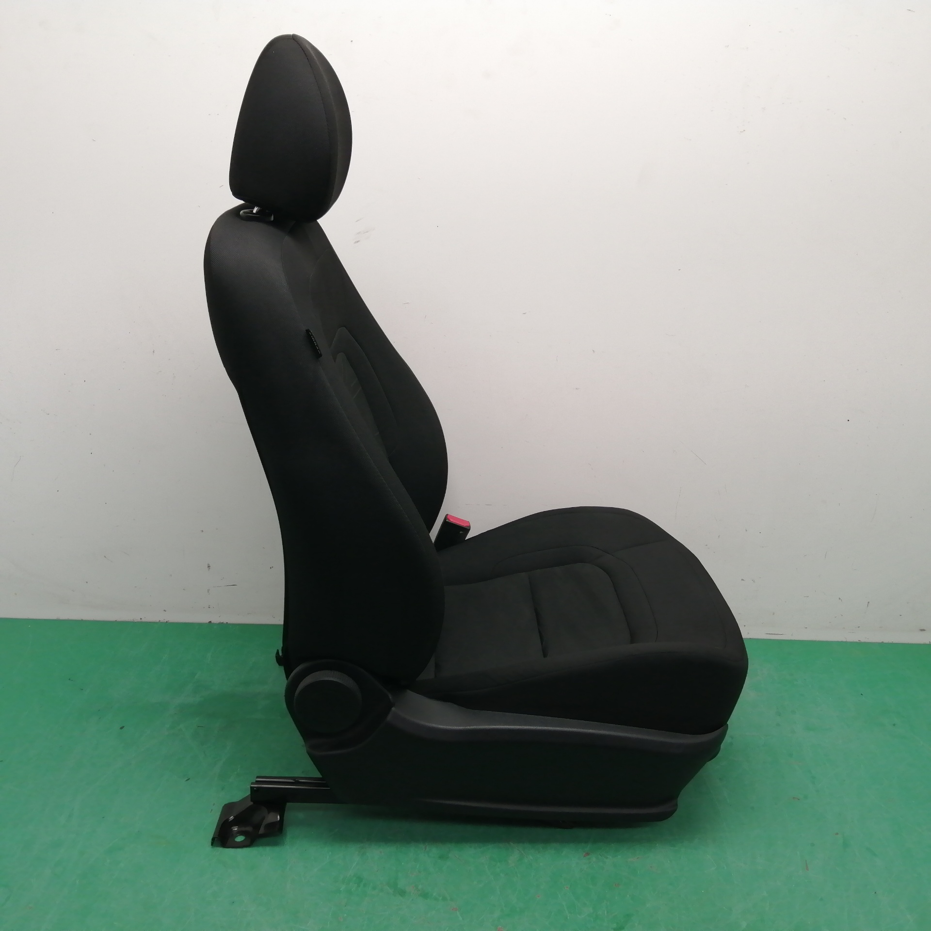 ASIENTO DELANTERO DERECHO