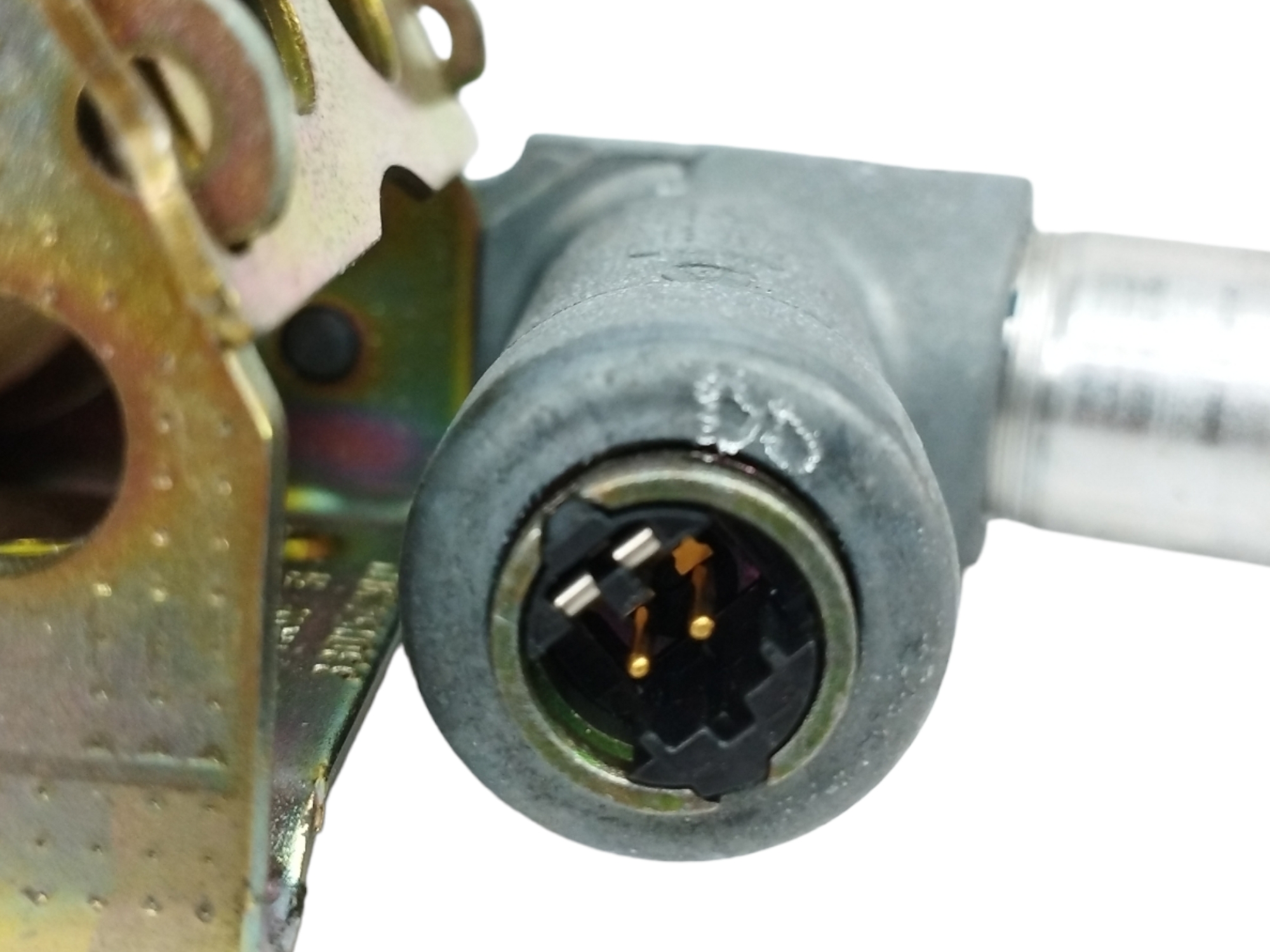 CINTURON SEGURIDAD TRASERO IZQUIERDO