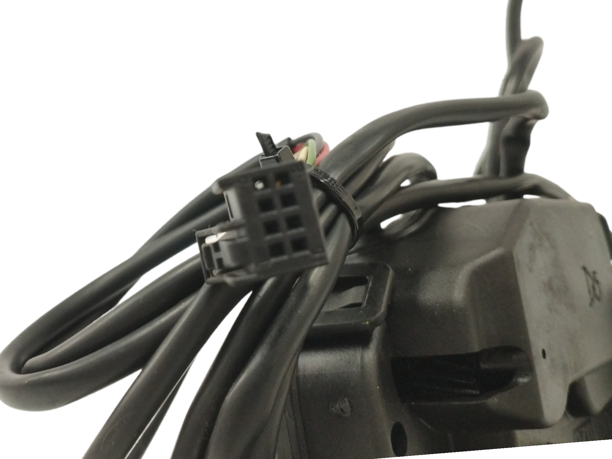 CERRADURA PUERTA DELANTERA IZQUIERDA 