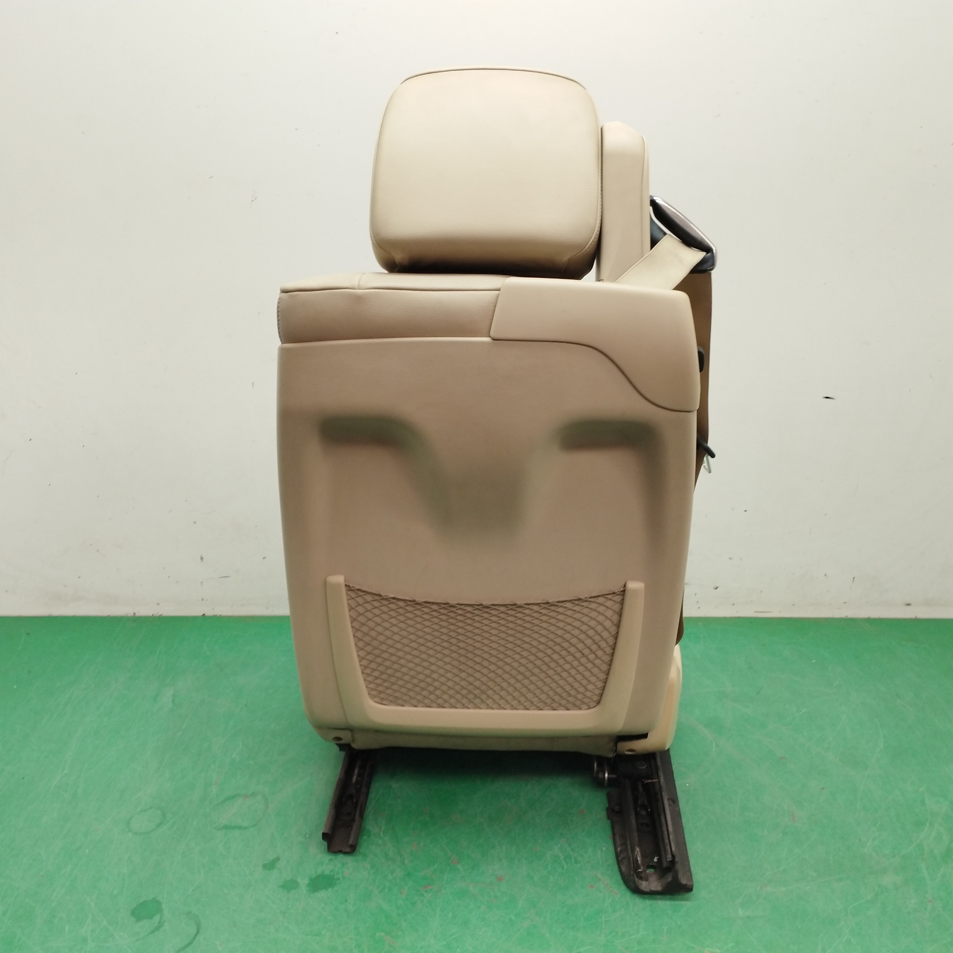 ASIENTO DELANTERO DERECHO