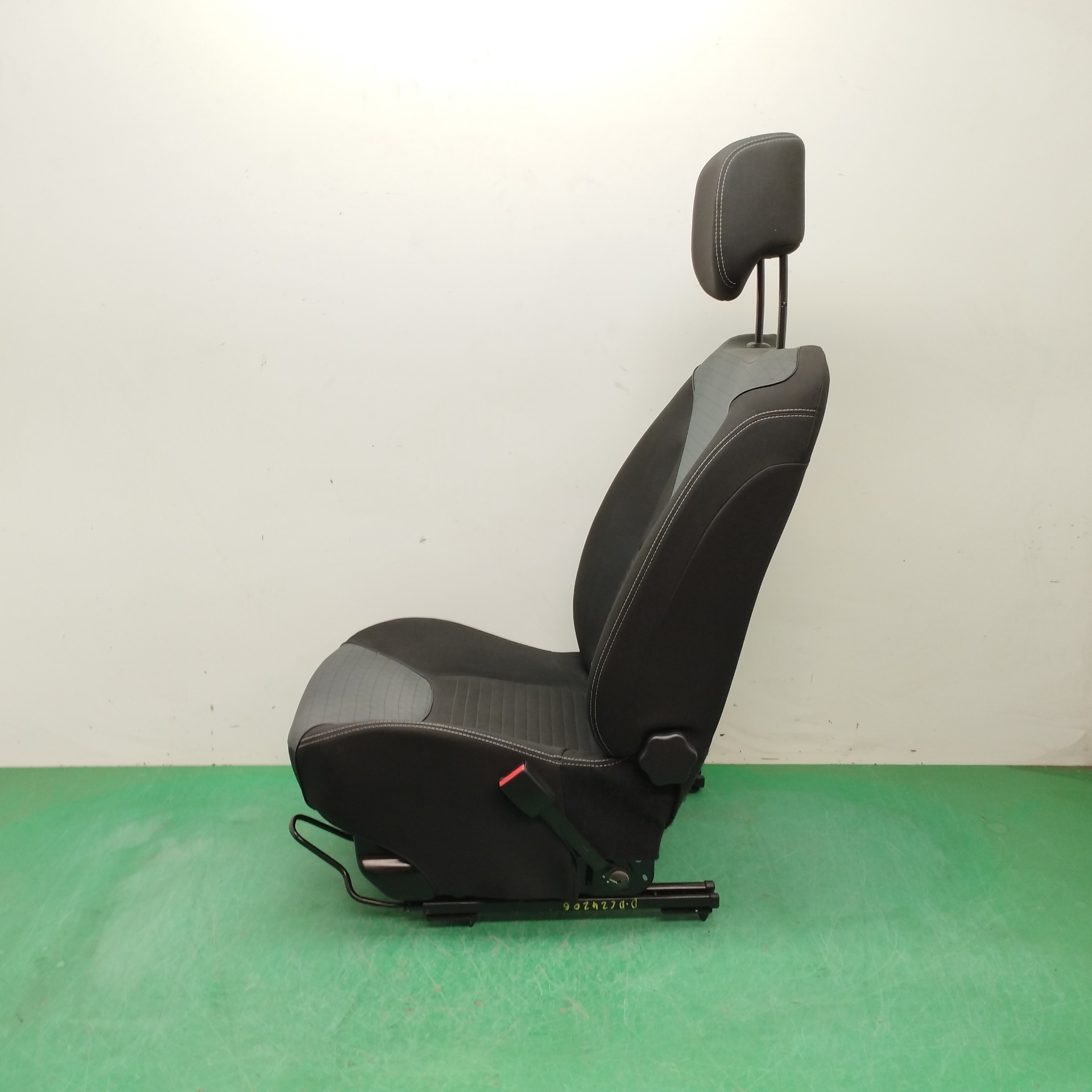 ASIENTO DELANTERO DERECHO