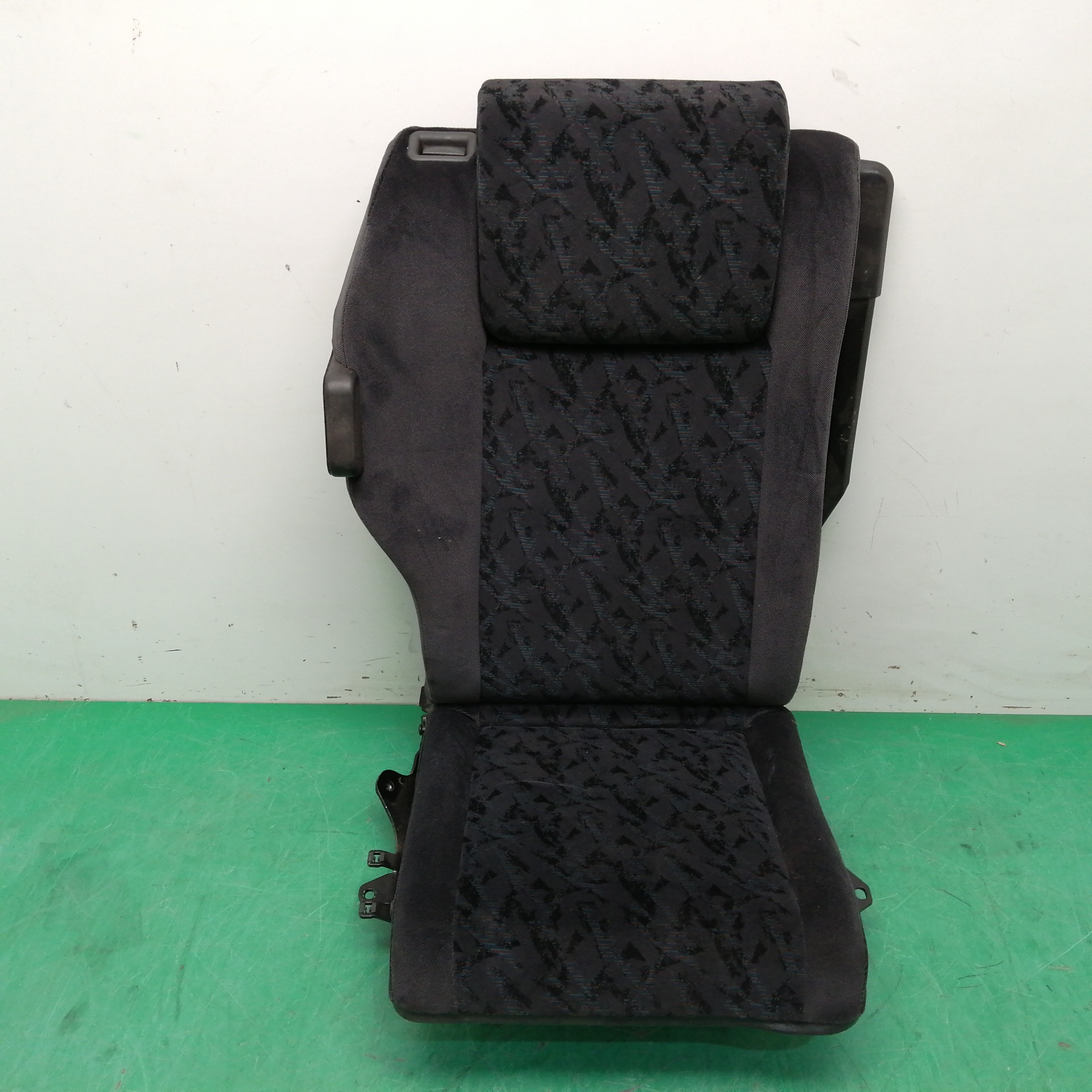 # ASIENTO SIMPLE ADAPTABLE