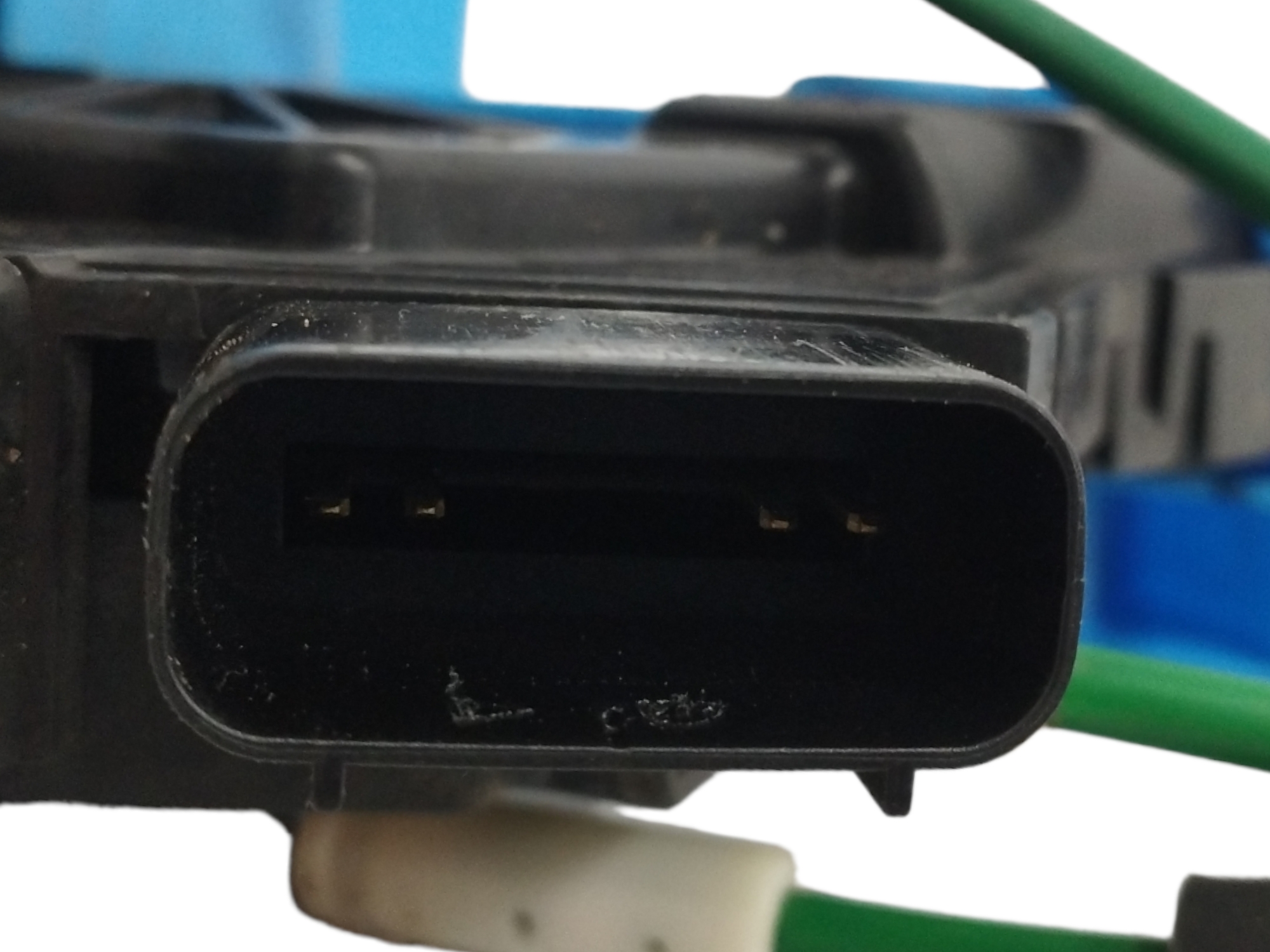 CERRADURA PUERTA TRASERA DERECHA 