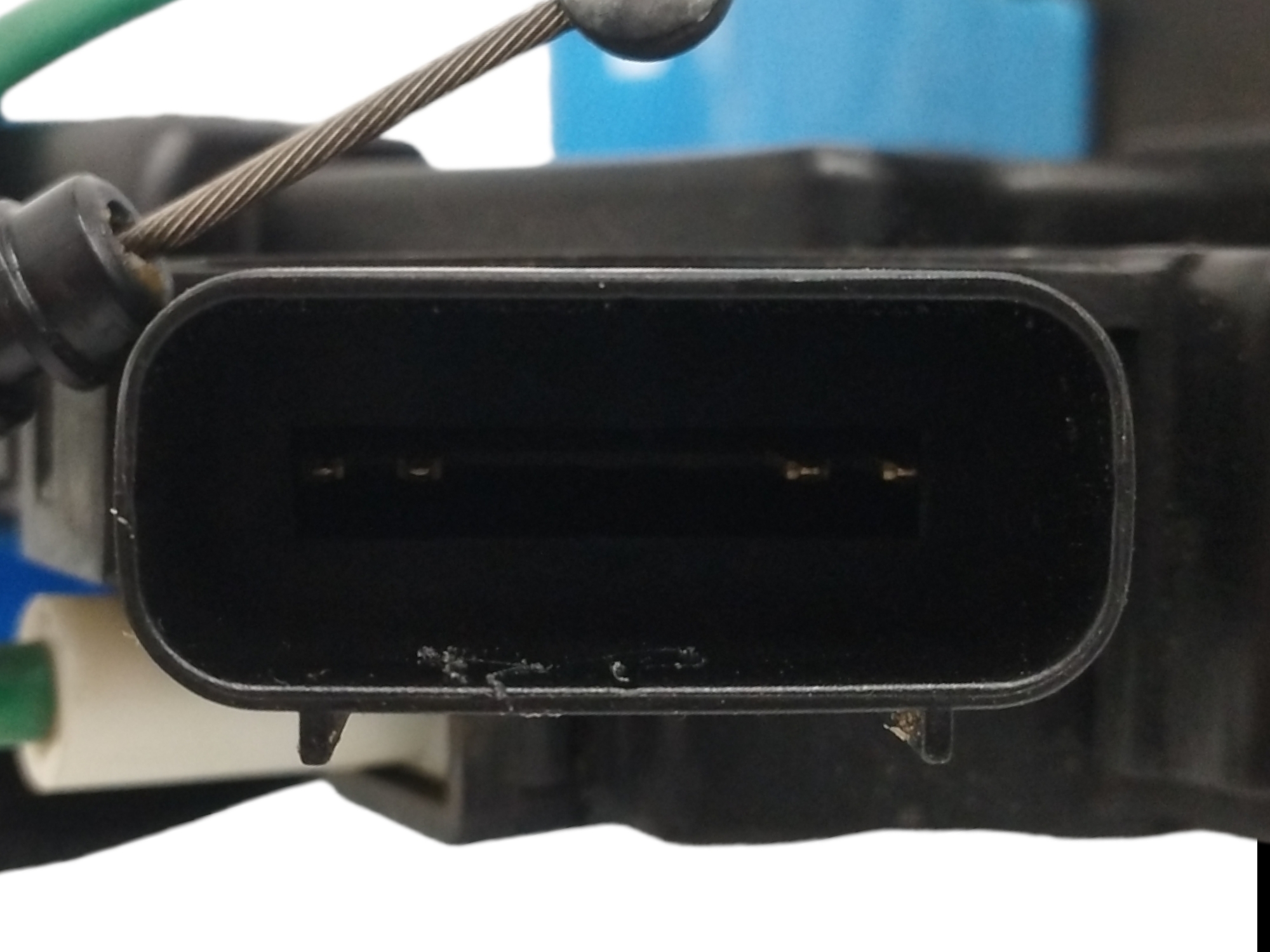 CERRADURA PUERTA TRASERA IZQUIERDA 