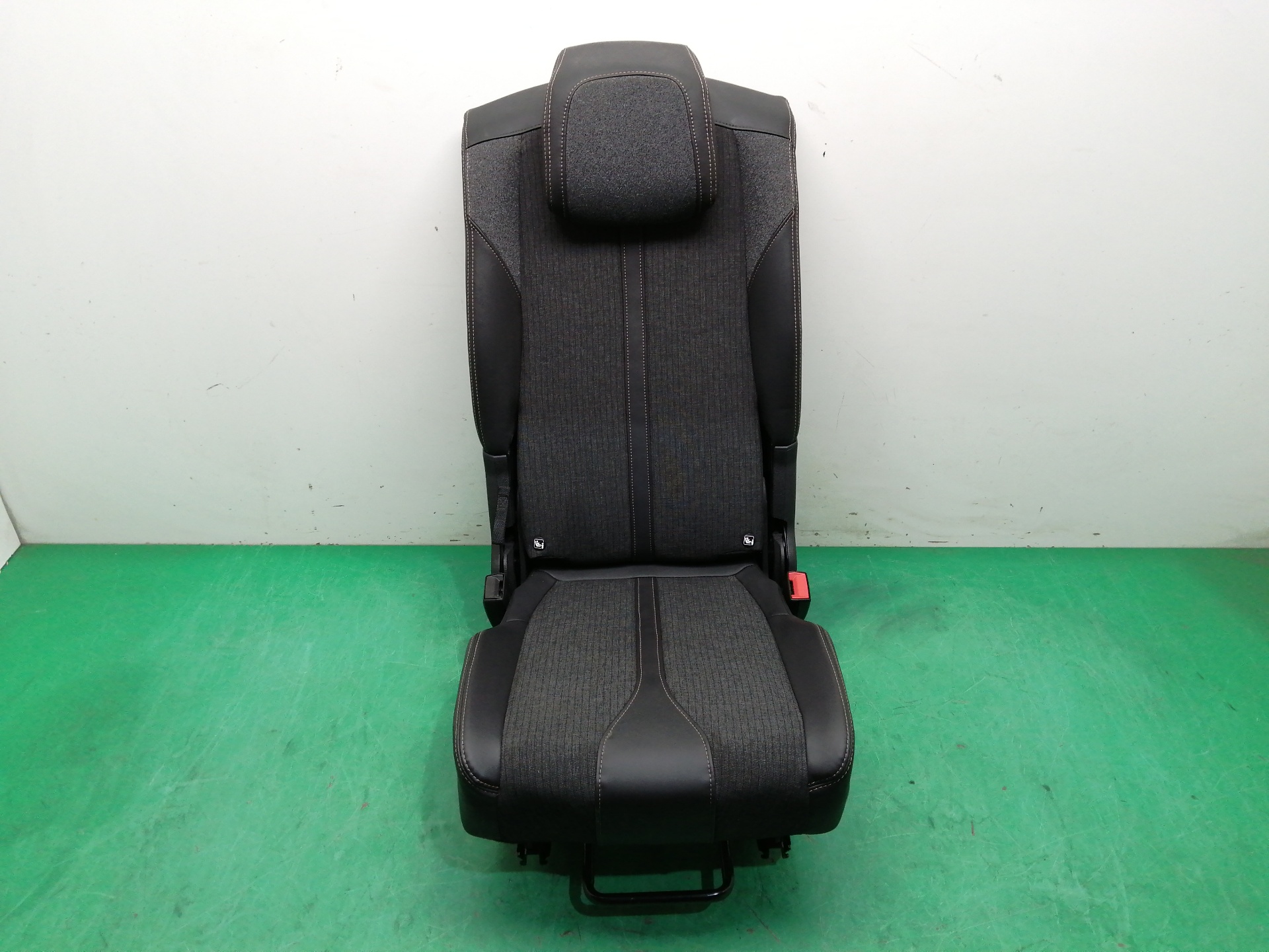 ASIENTO TRASERO MEDIO