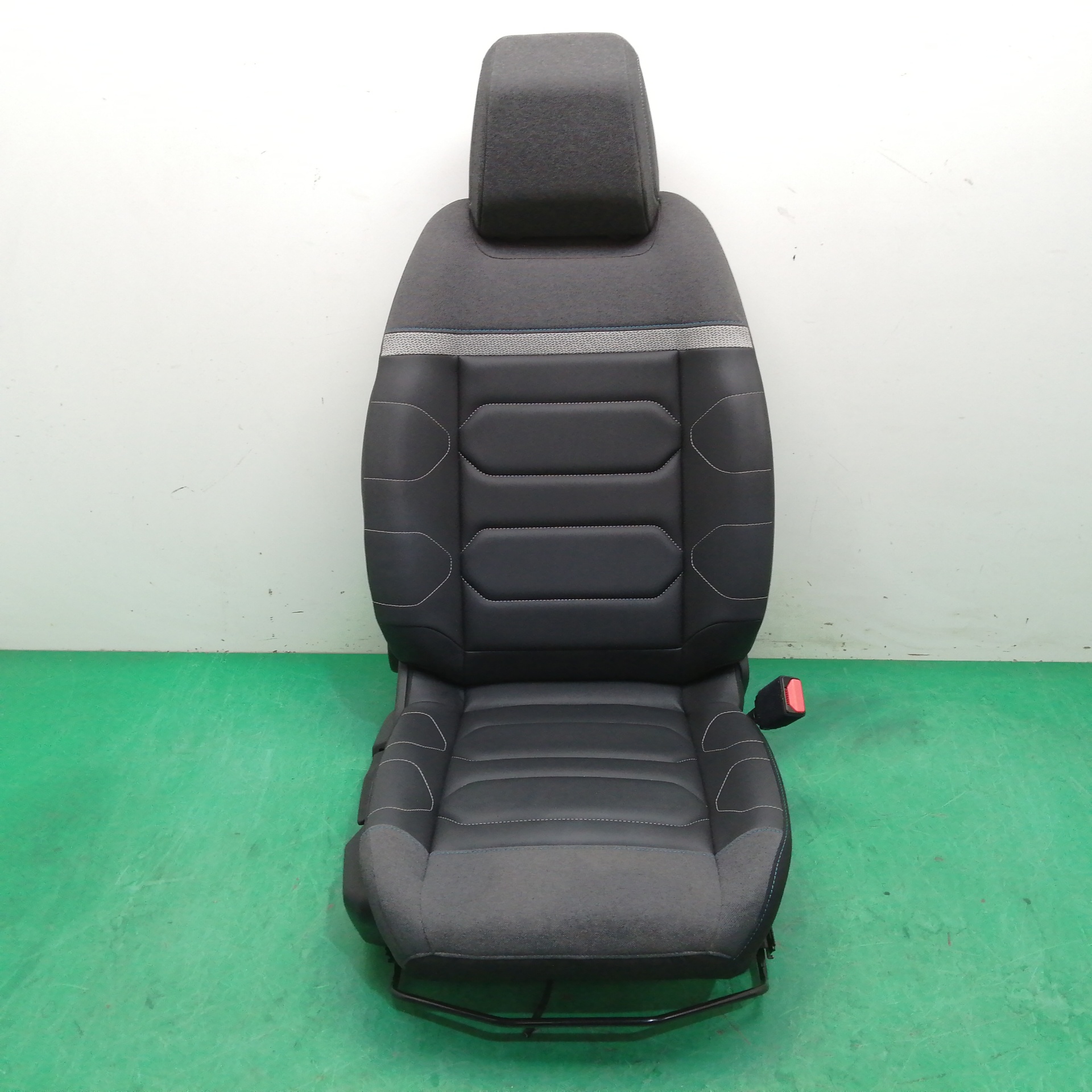 ASIENTO DELANTERO DERECHO