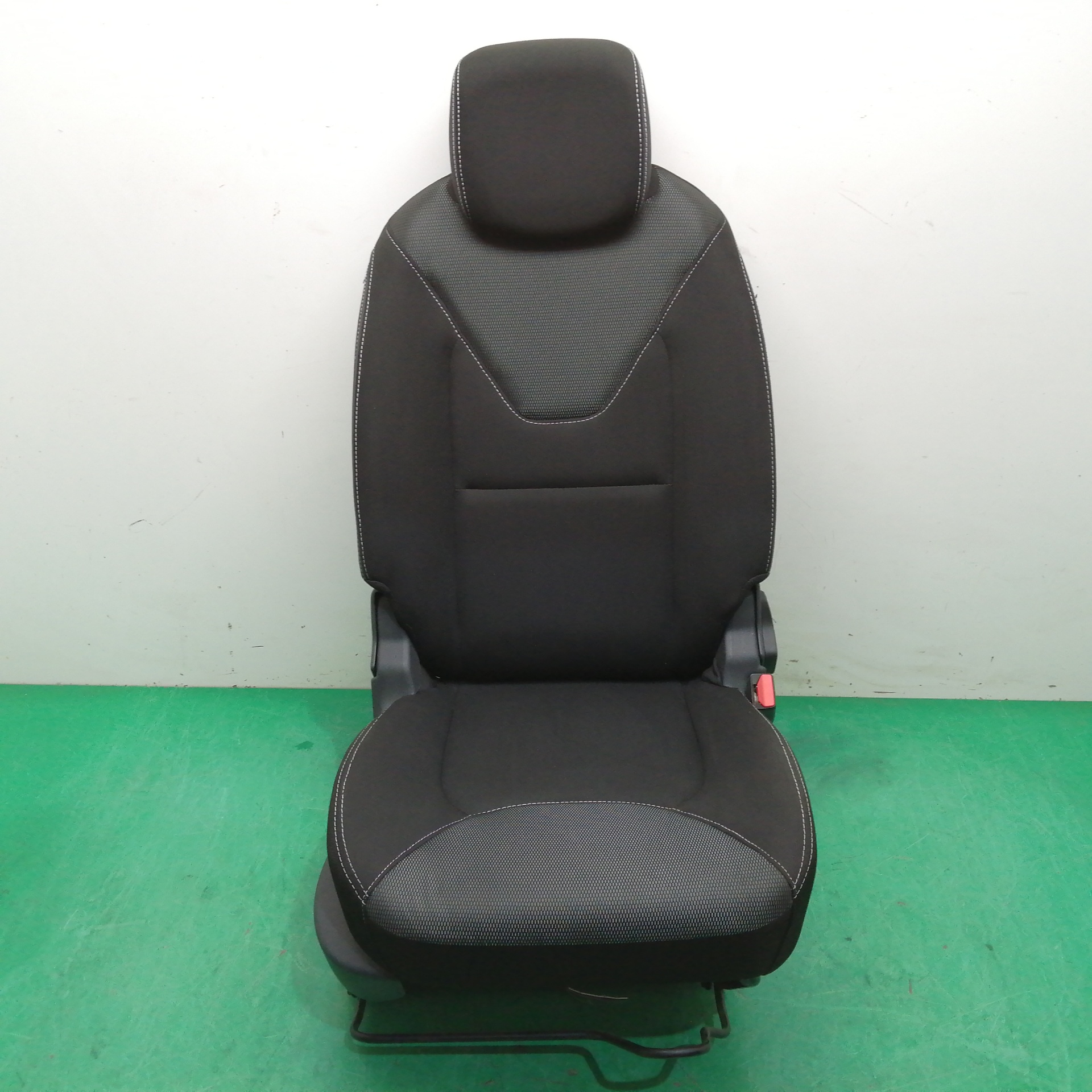 ASIENTO DELANTERO DERECHO