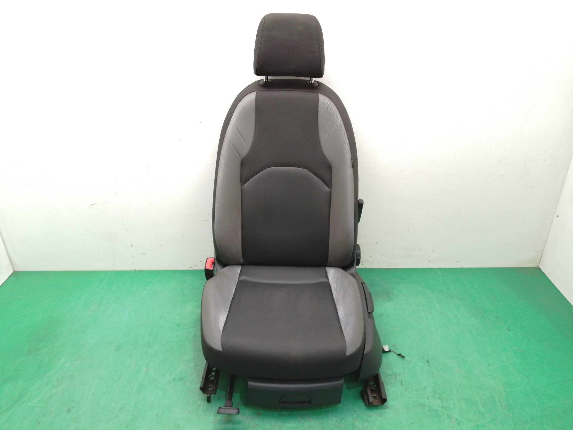 AMORTIGUADORES MALETERO / PORTON - SEAT - SEAT LEON ST (5F8) - Compra  online - Auto desguace 