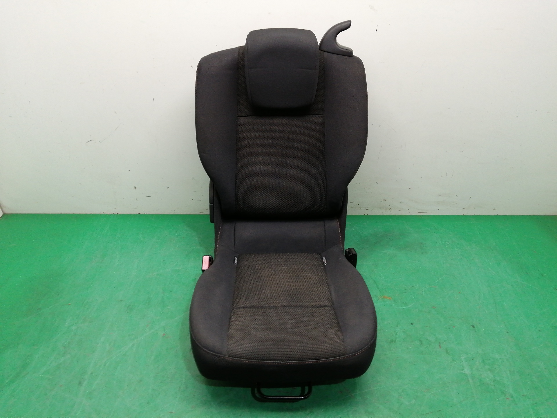 # ASIENTO SIMPLE ADAPTABLE