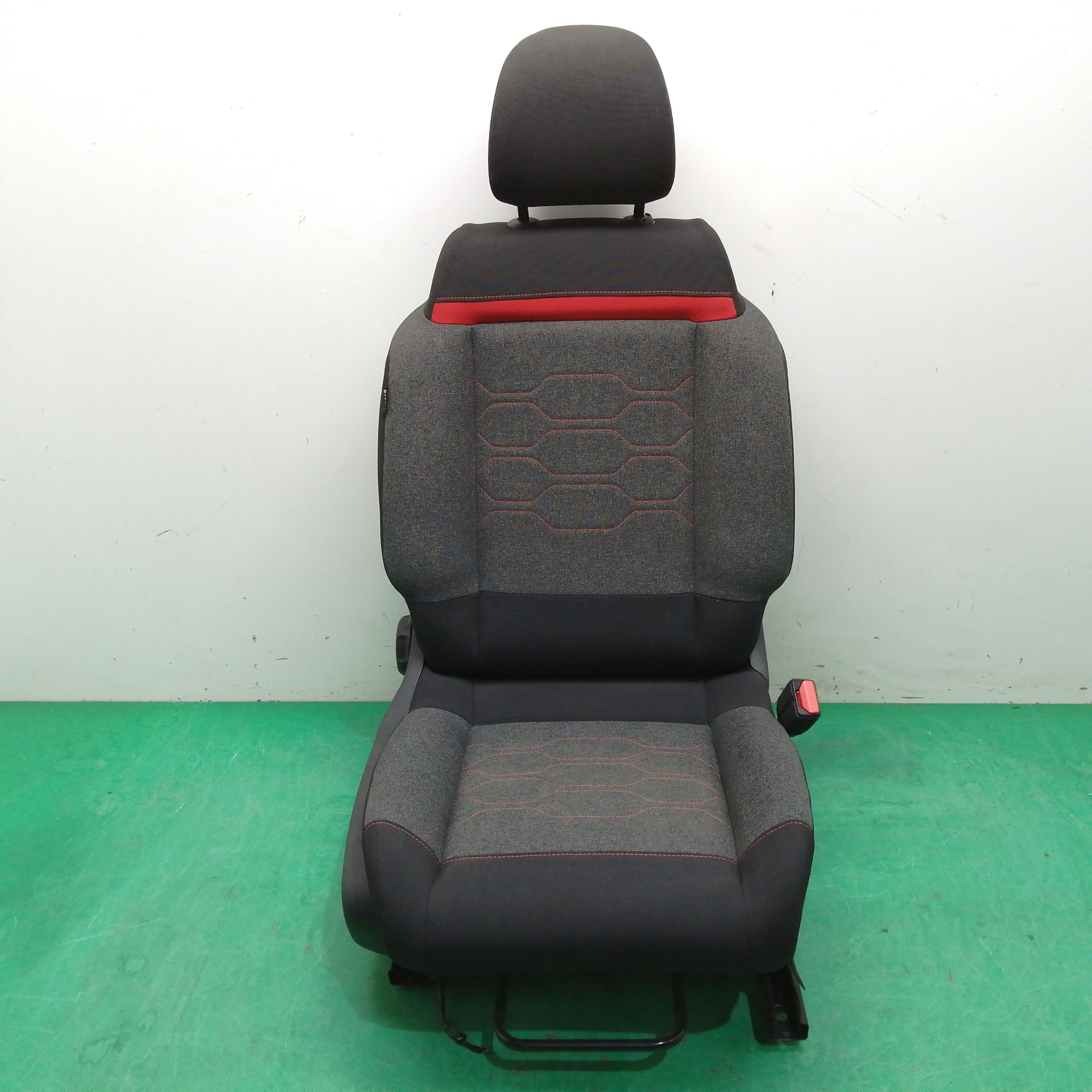 ASIENTO DELANTERO DERECHO