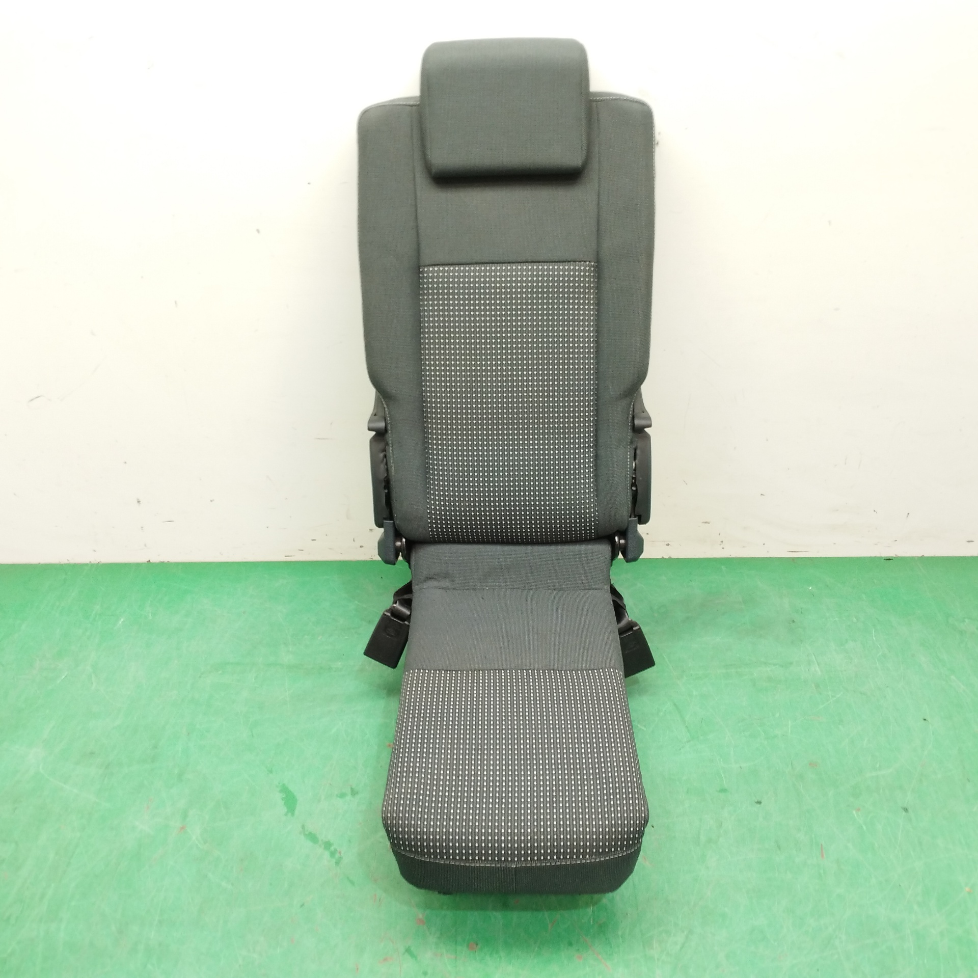 ASIENTO TRASERO MEDIO