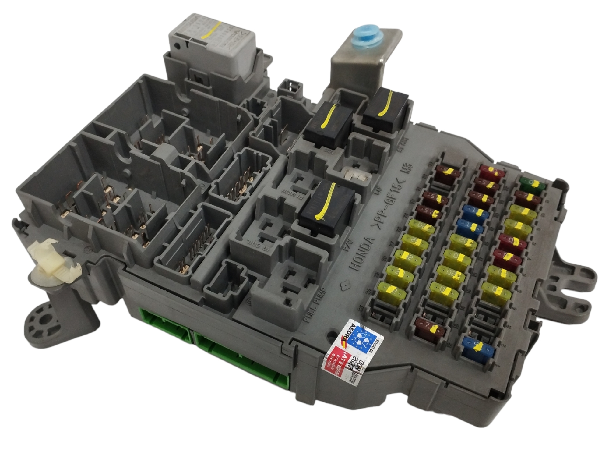 CAJA RELES / FUSIBLES