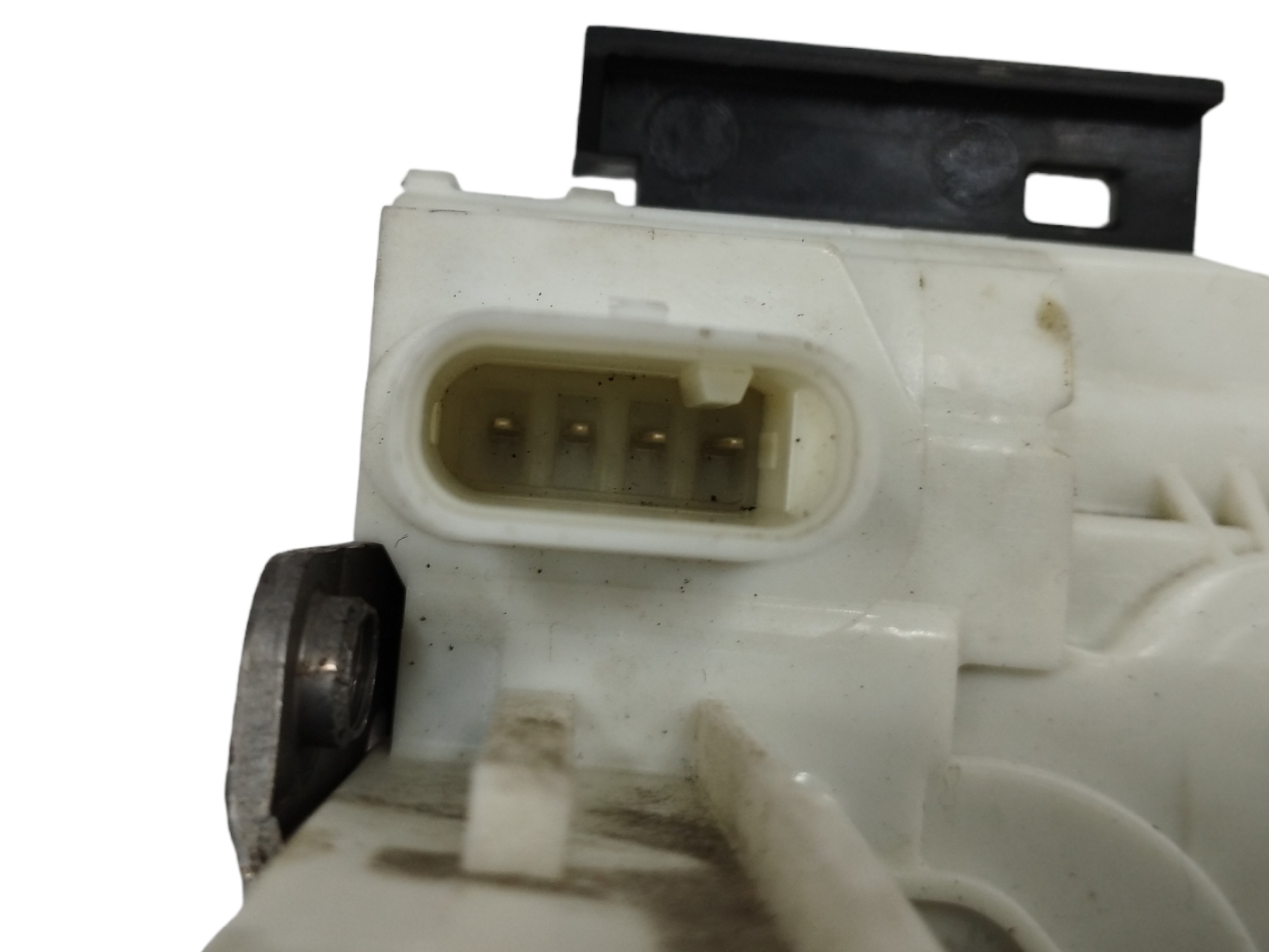 CERRADURA PUERTA DELANTERA IZQUIERDA 
