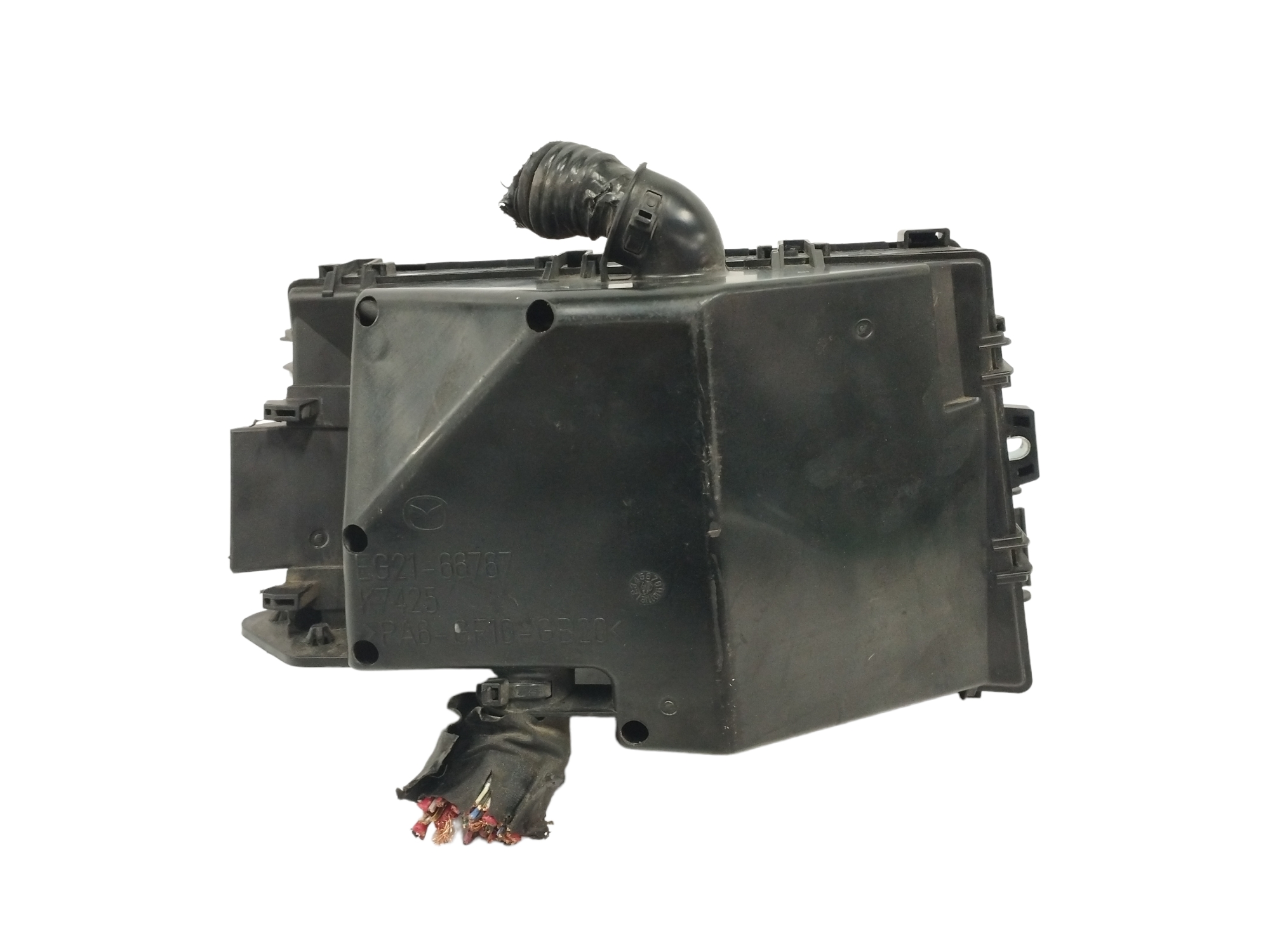 CAJA RELES / FUSIBLES