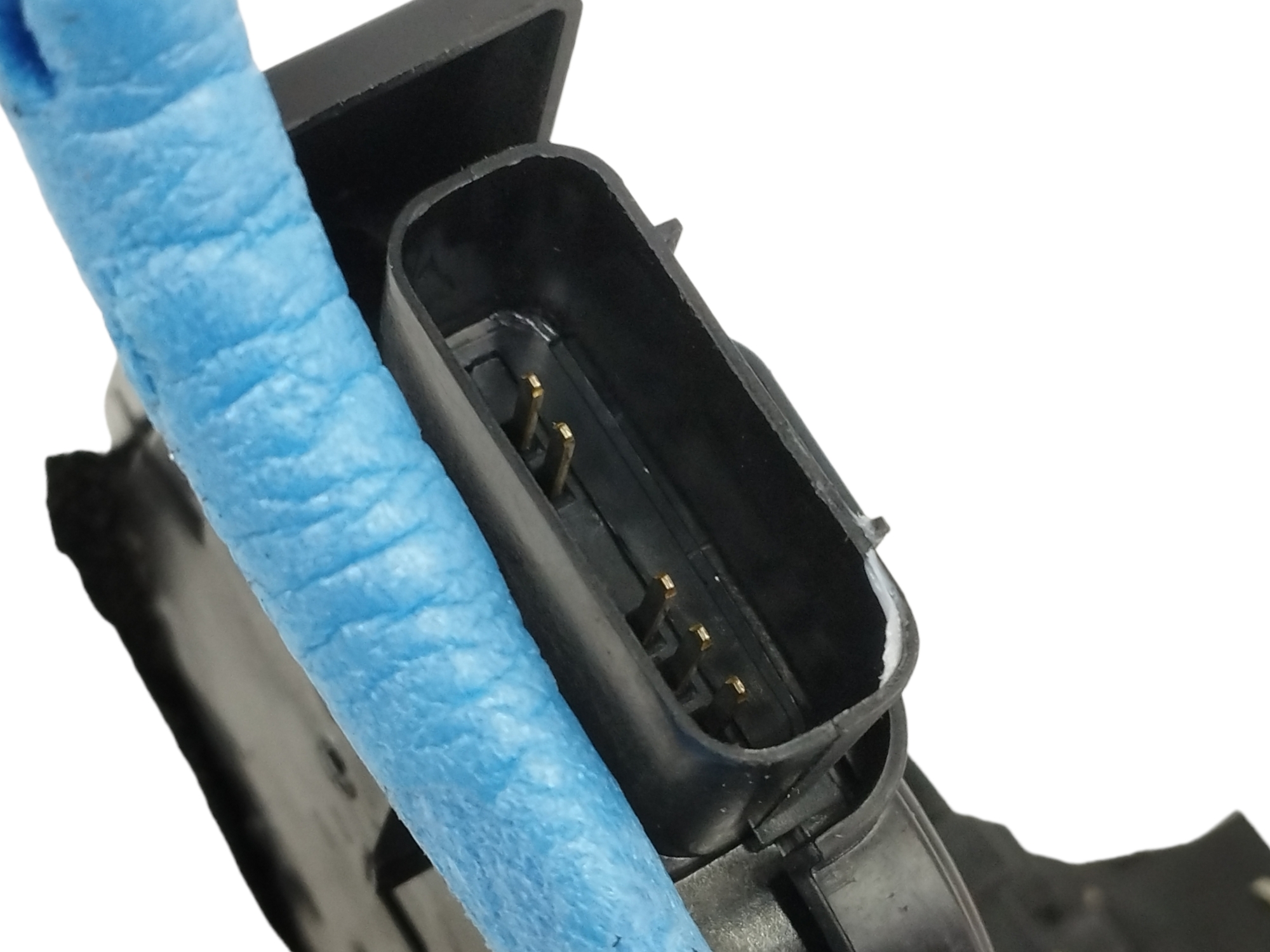 CERRADURA PUERTA DELANTERA IZQUIERDA 
