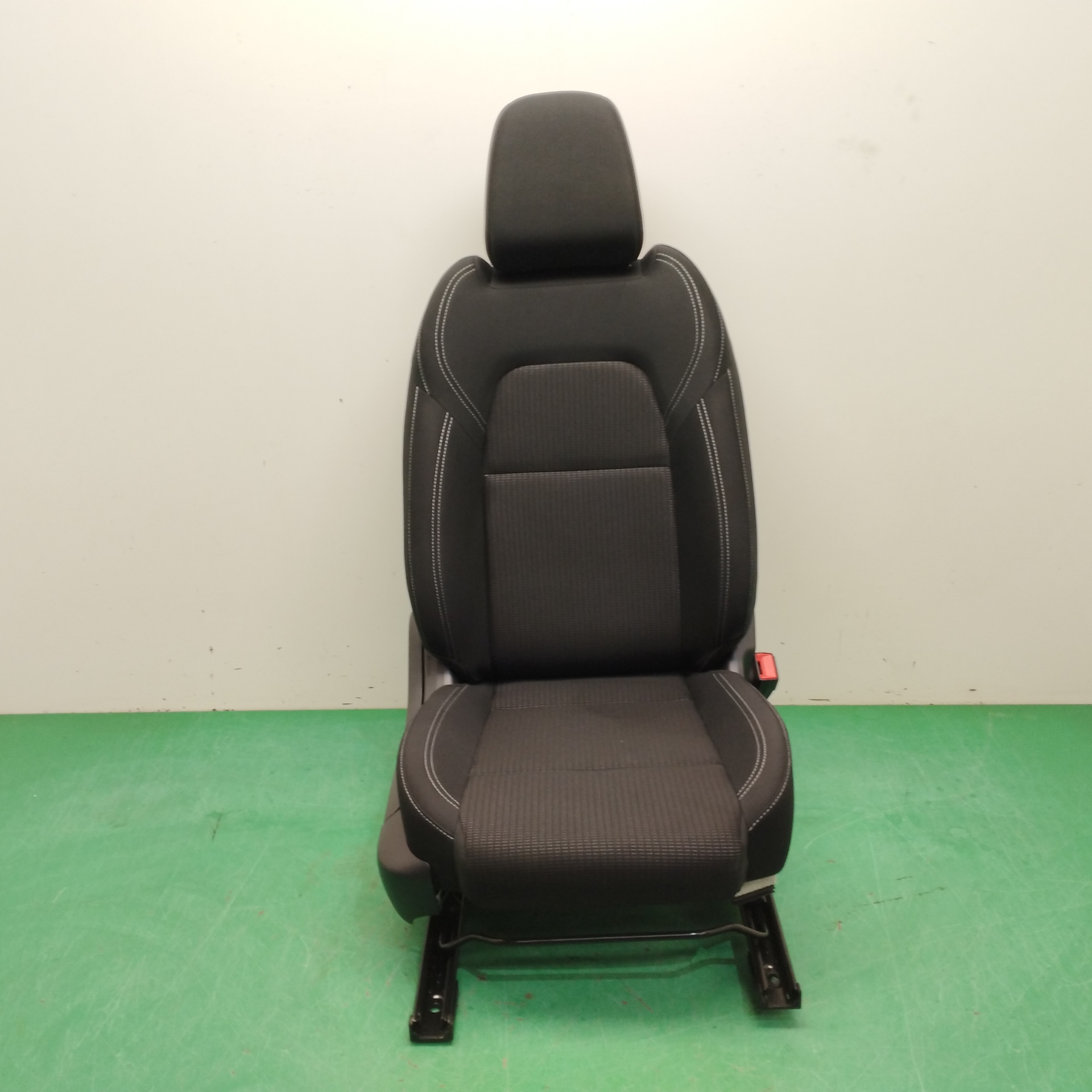 ASIENTO DELANTERO DERECHO