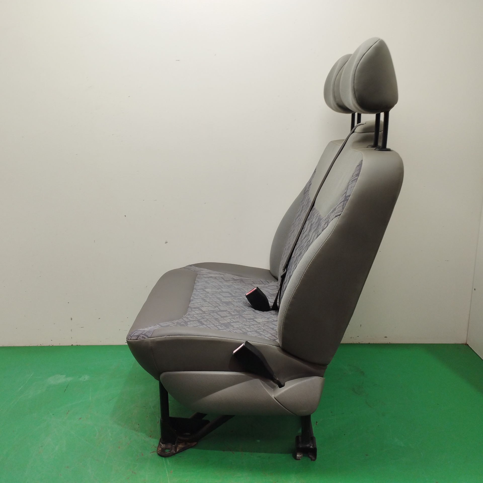 ASIENTO DELANTERO DERECHO