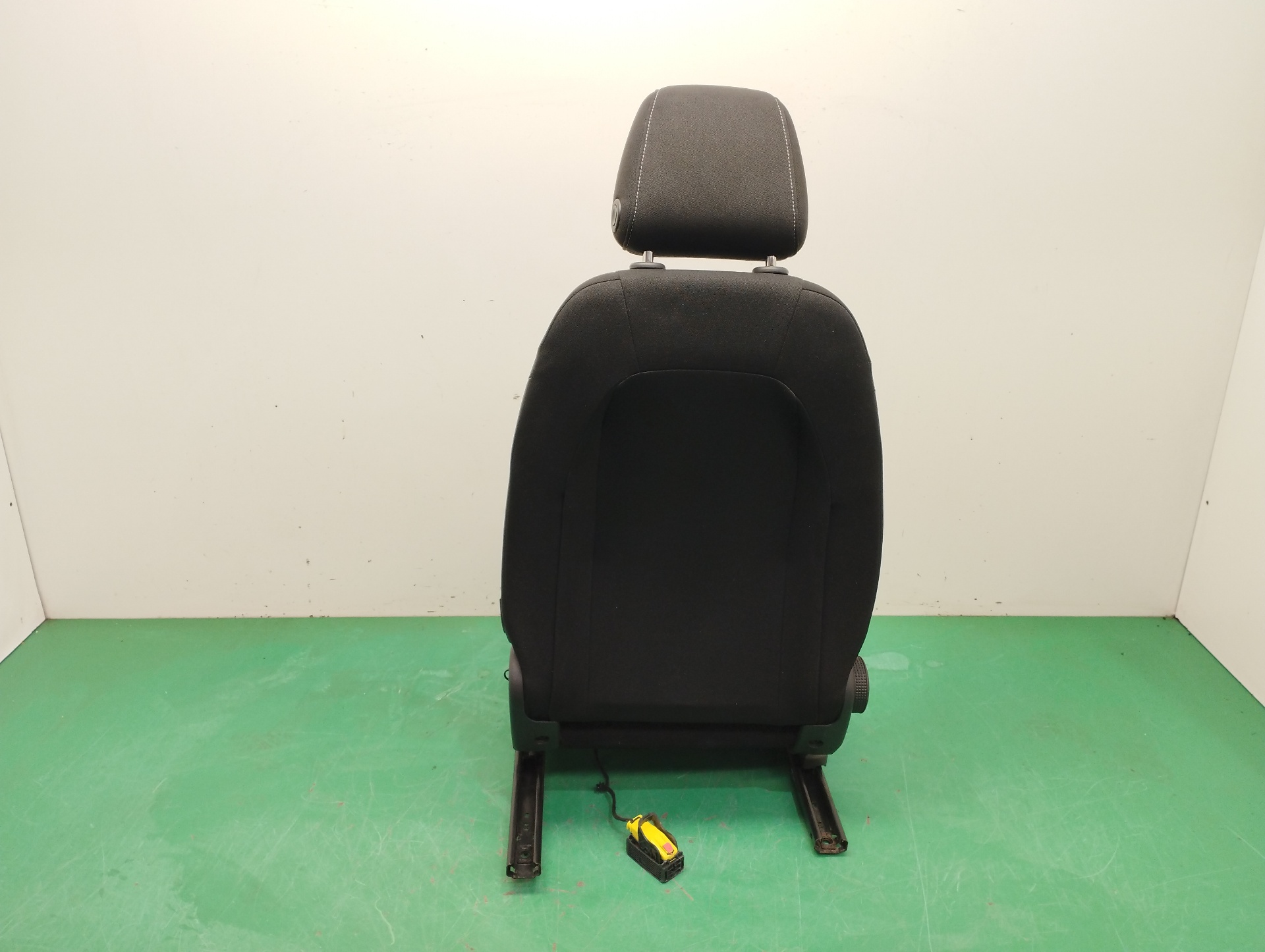 ASIENTO DELANTERO DERECHO