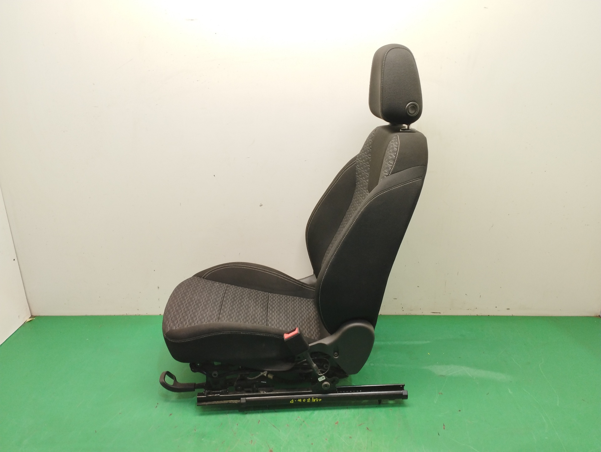 ASIENTO DELANTERO DERECHO