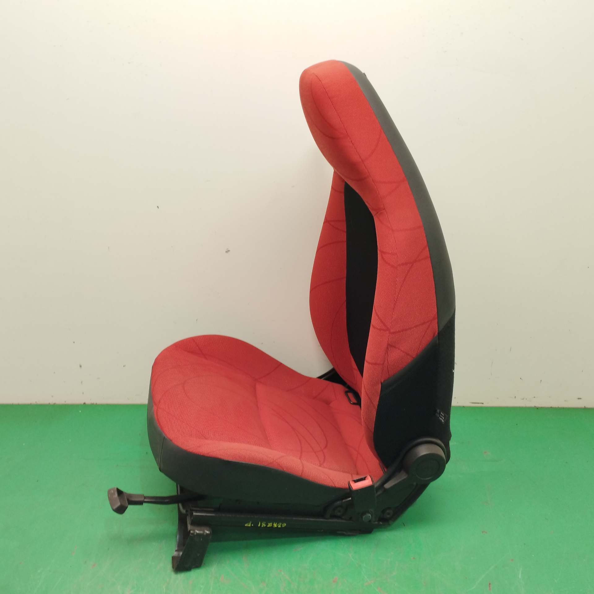 ASIENTO DELANTERO DERECHO