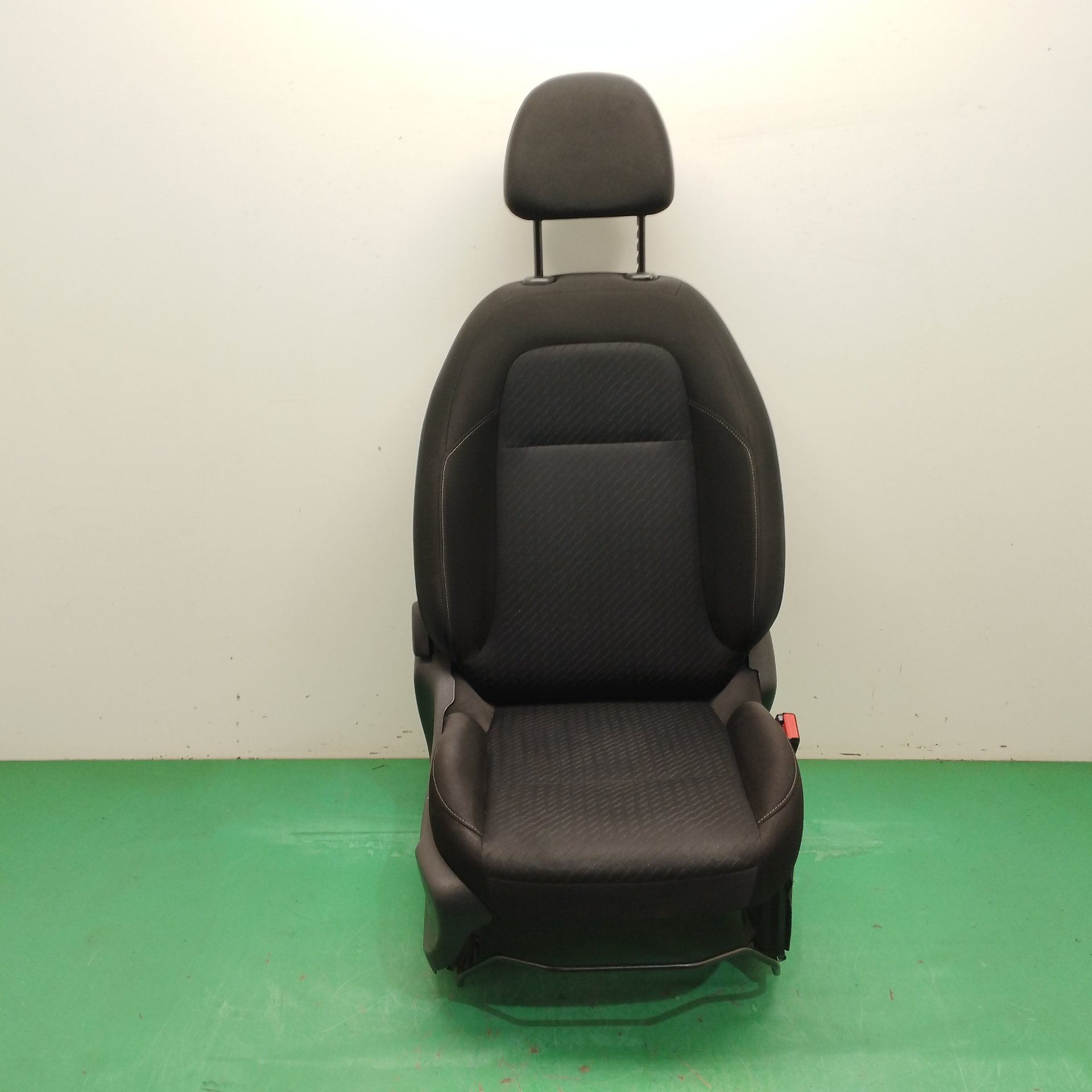 ASIENTO DELANTERO DERECHO