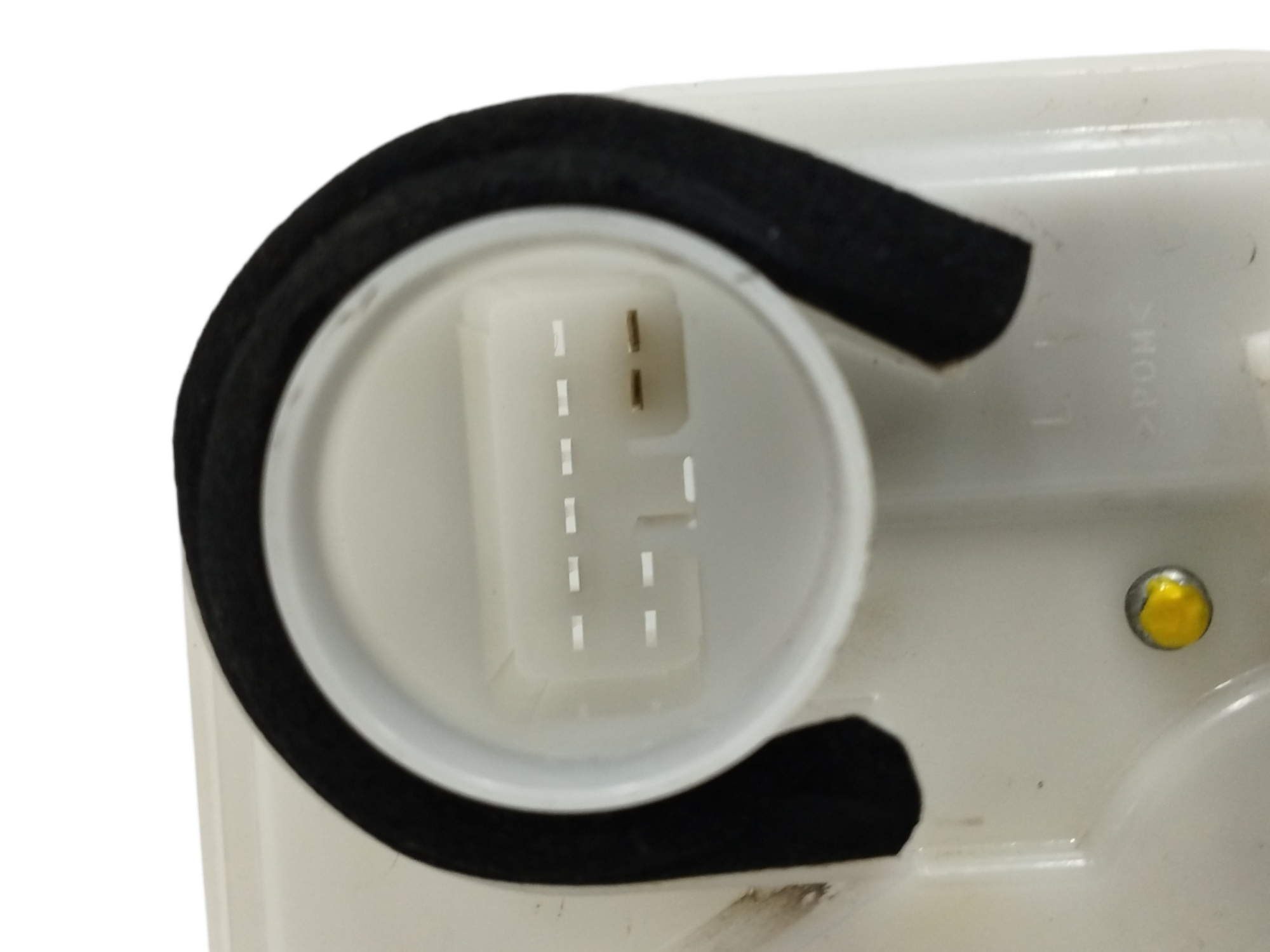 CERRADURA PUERTA TRASERA IZQUIERDA 