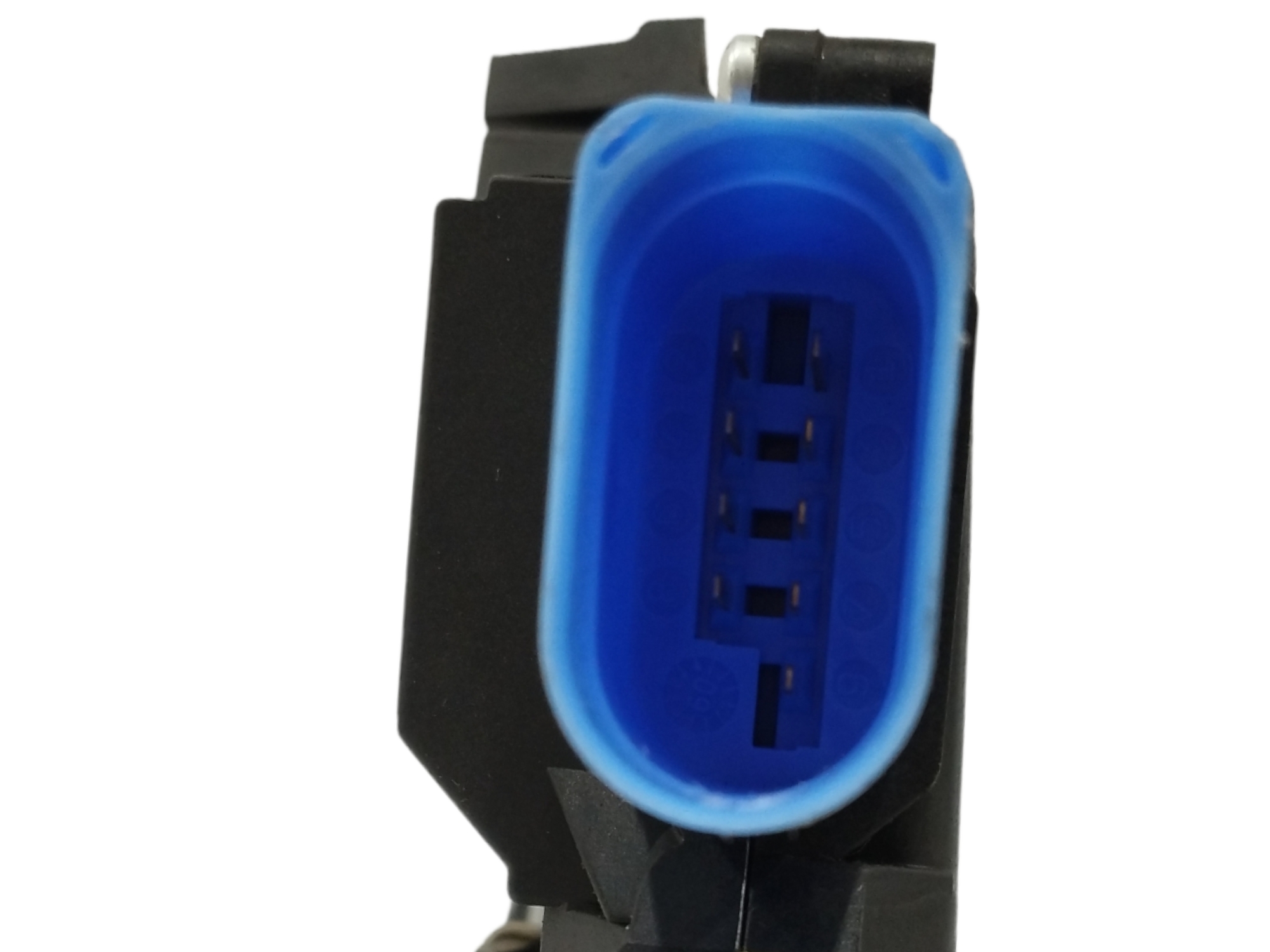CERRADURA PUERTA DELANTERA IZQUIERDA 