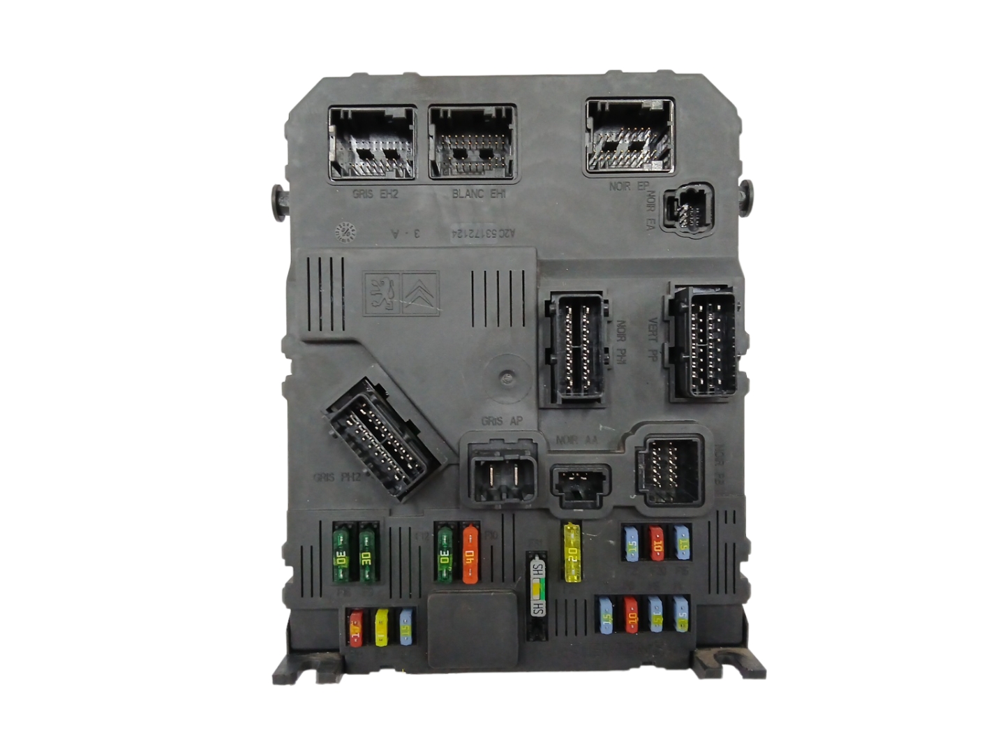 CAJA RELES / FUSIBLES