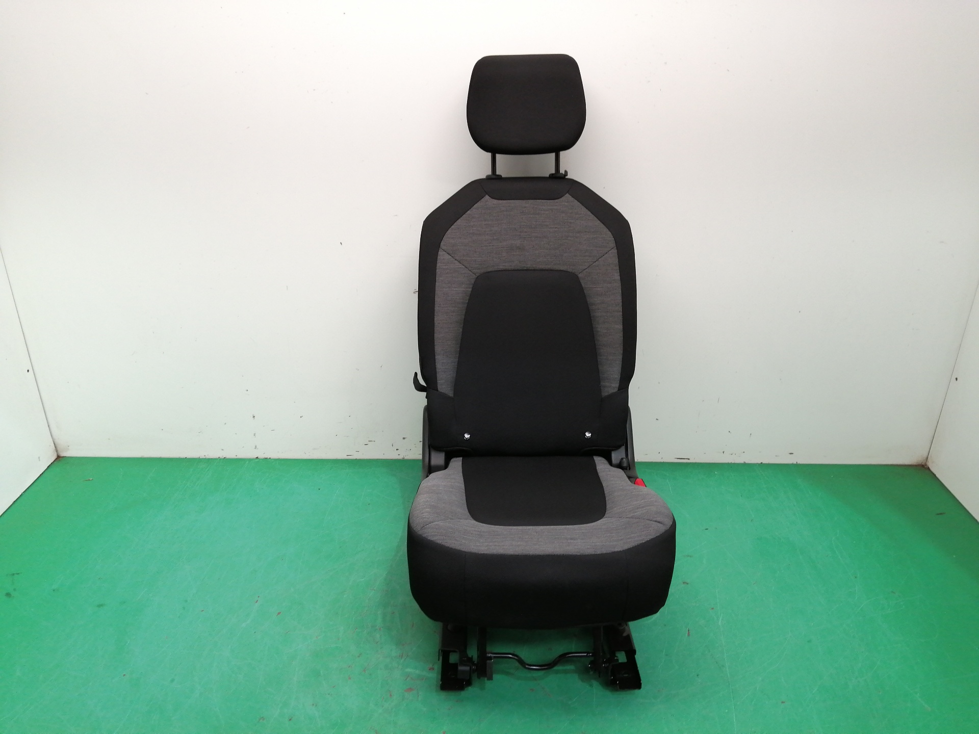 # ASIENTO SIMPLE ADAPTABLE