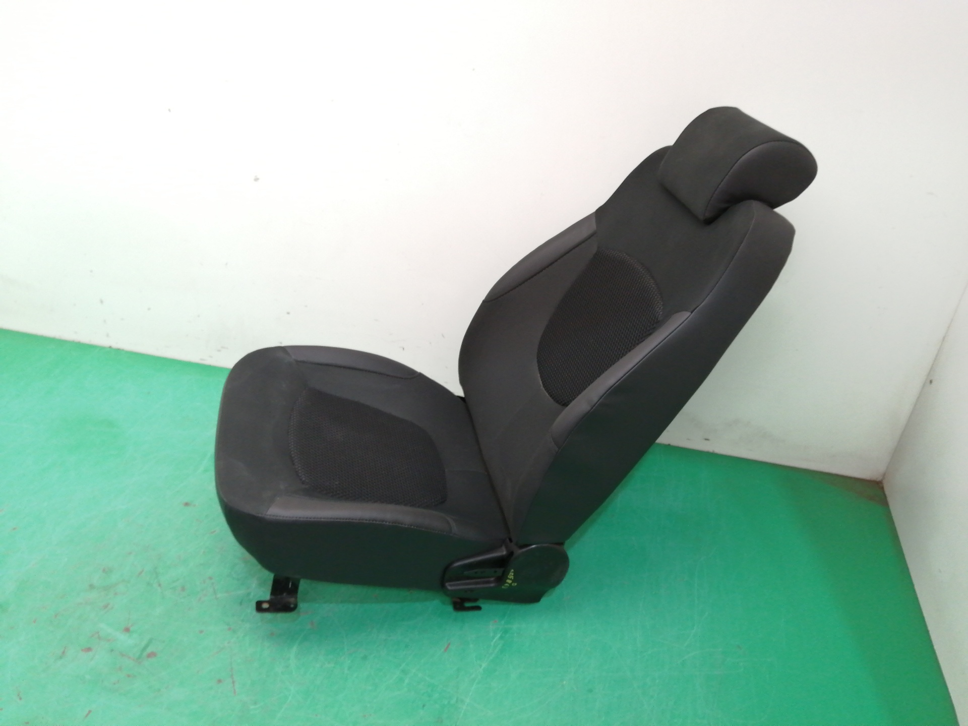 ASIENTO DELANTERO DERECHO