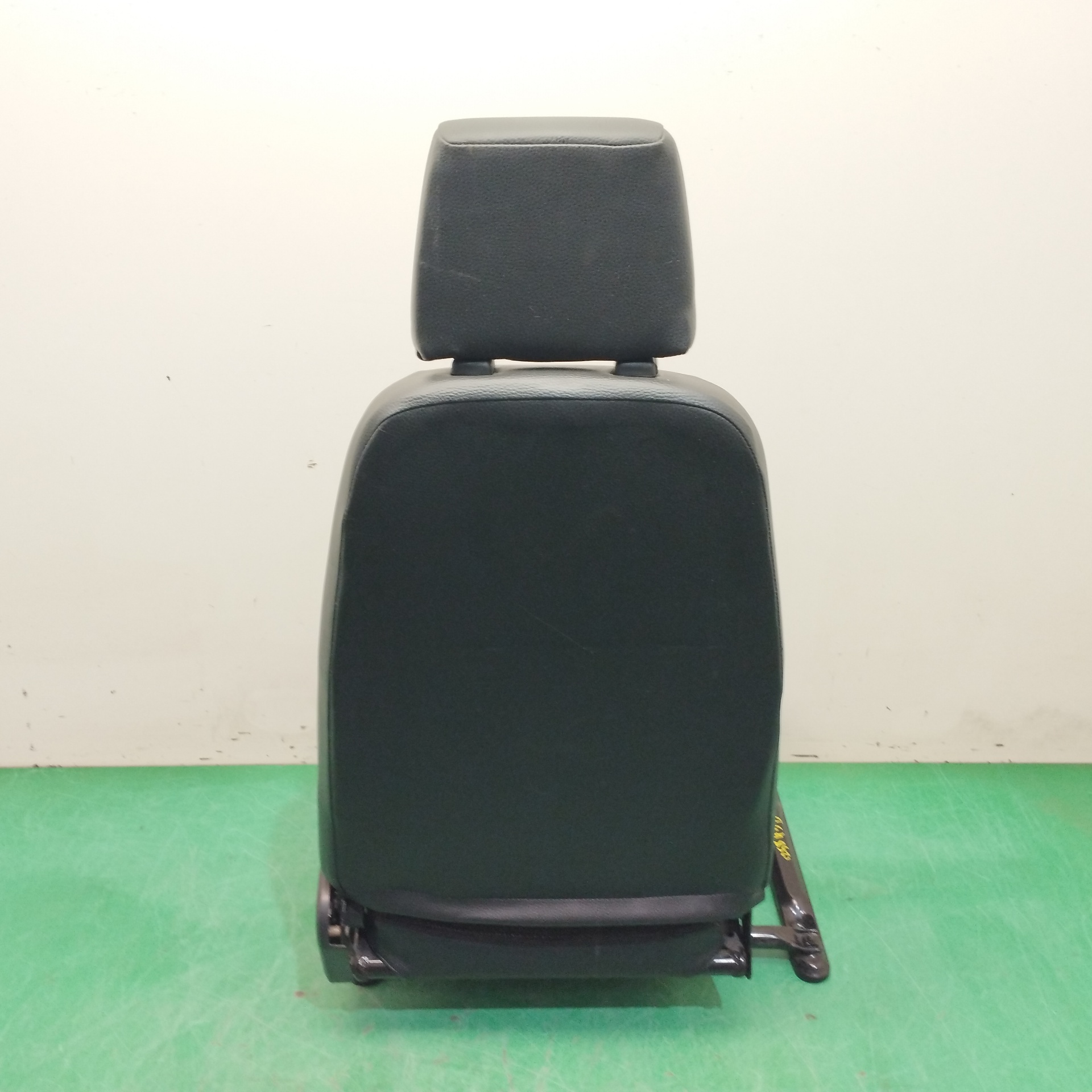 ASIENTO DELANTERO DERECHO