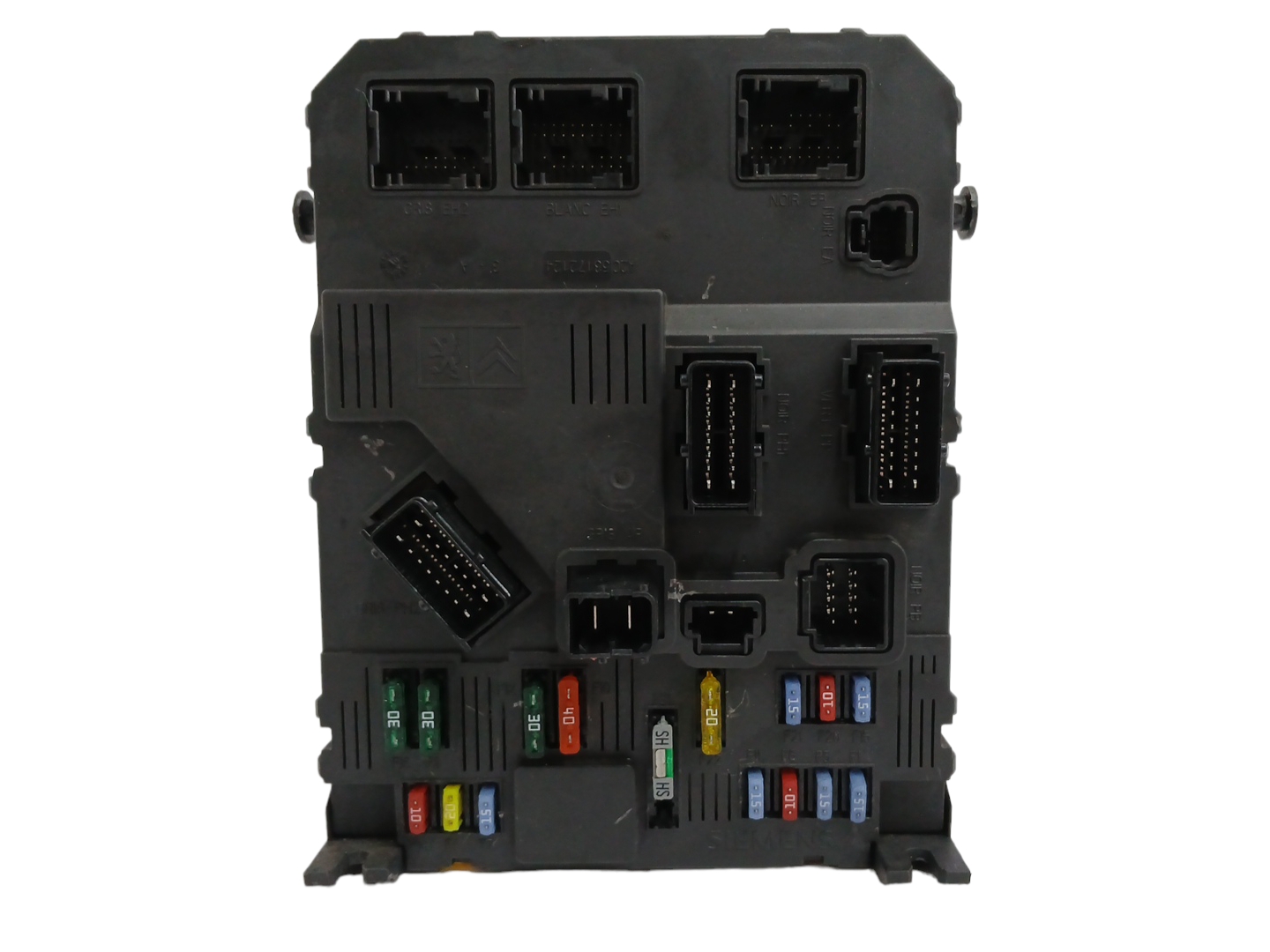 CAJA RELES / FUSIBLES