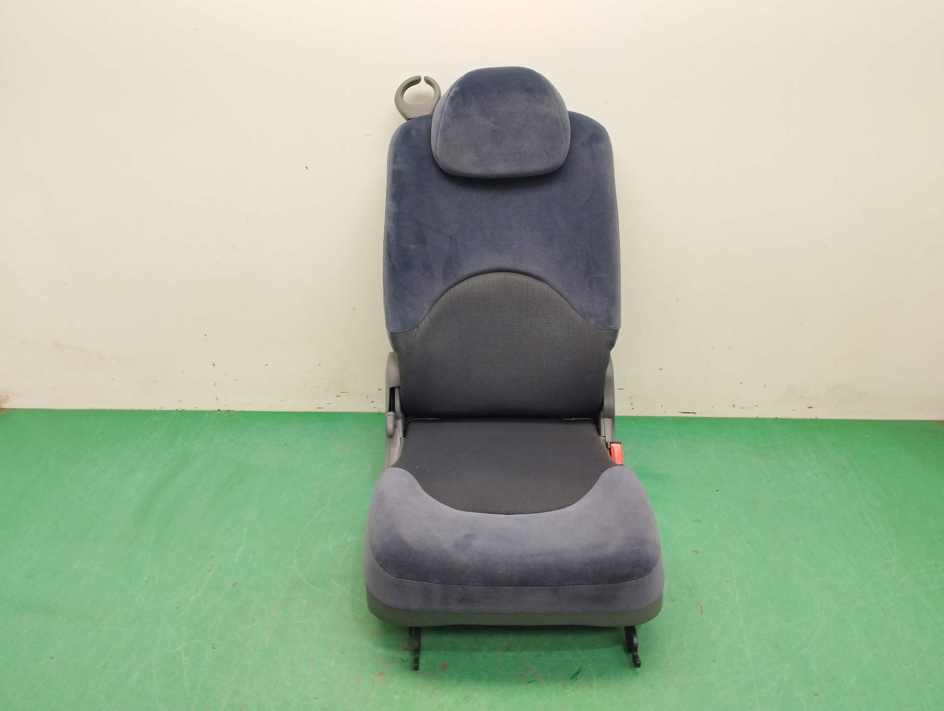 # ASIENTO SIMPLE ADAPTABLE