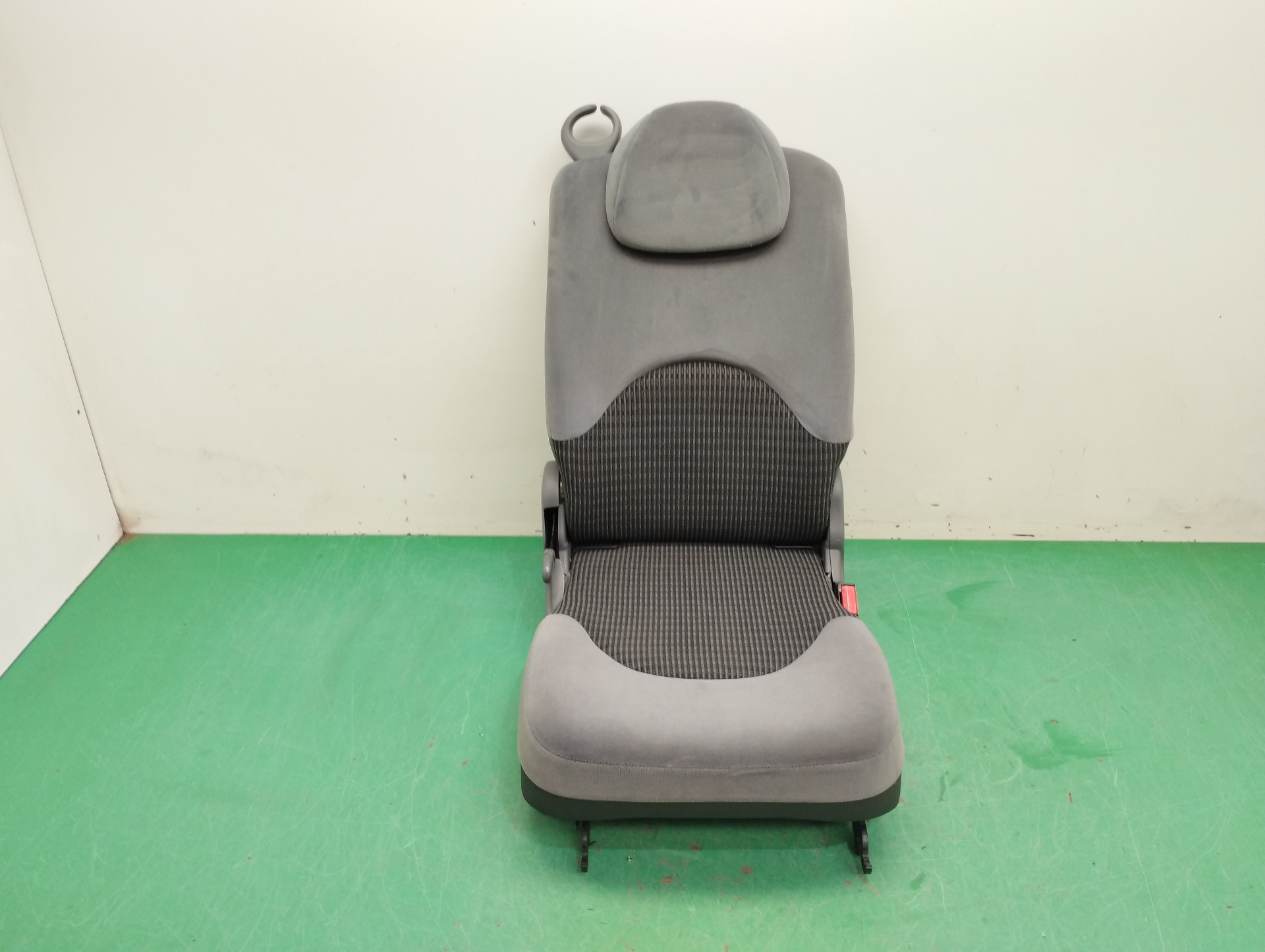 # ASIENTO SIMPLE ADAPTABLE