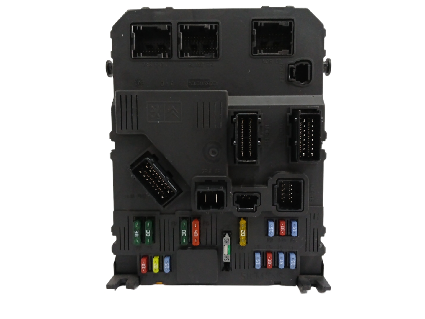 CAJA RELES / FUSIBLES
