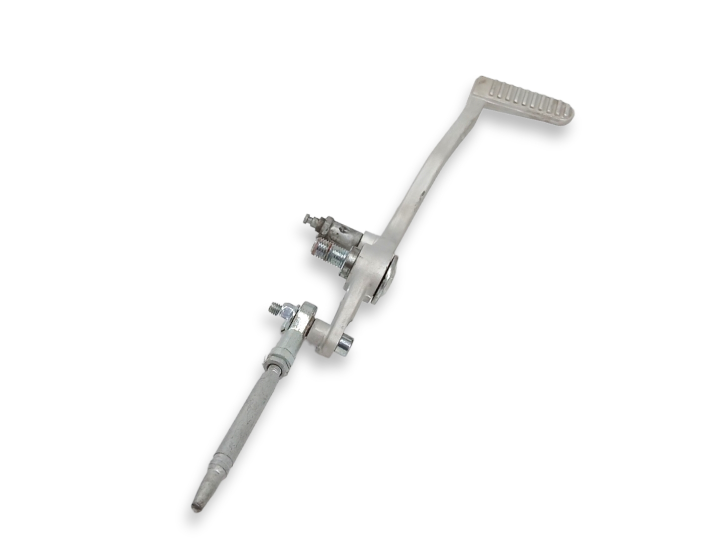 PEDAL FRENO TRASERO