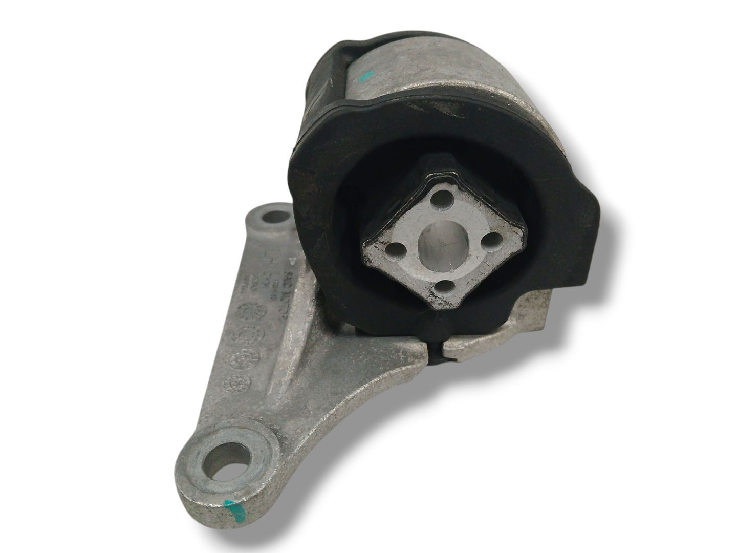 SOPORTE MOTOR IZQUIERDO