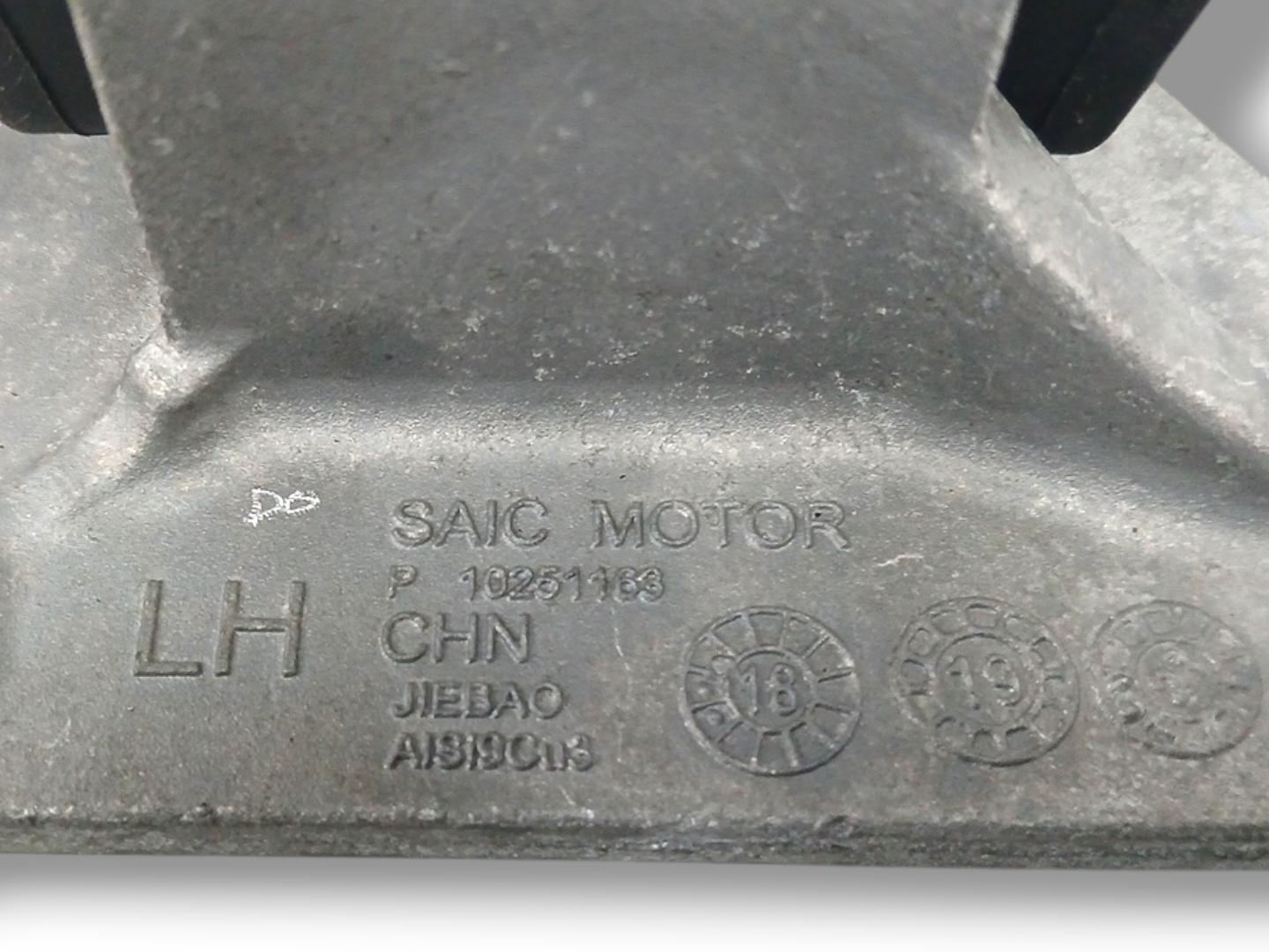SOPORTE MOTOR IZQUIERDO
