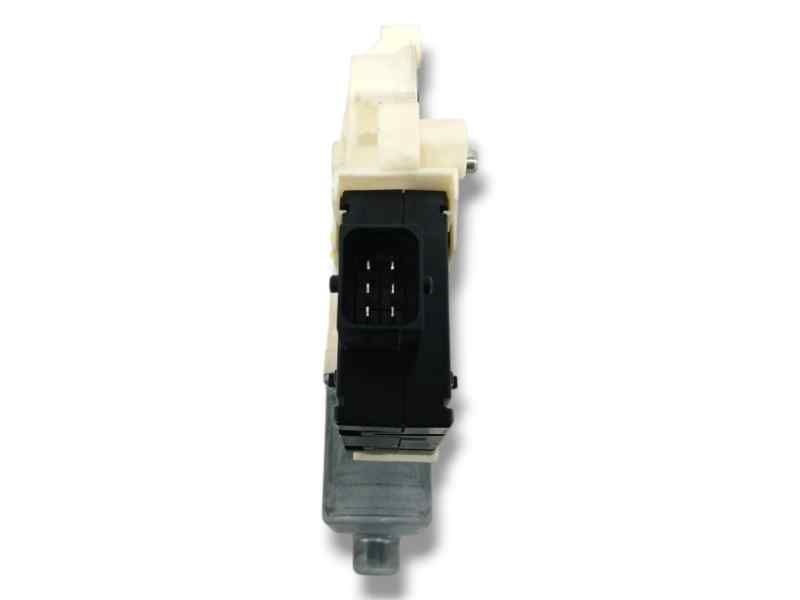 MOTOR ELEVALUNAS DELANTERO DERECHO