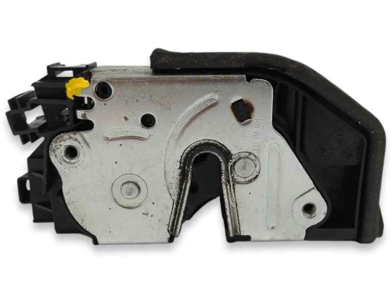 CERRADURA PUERTA DELANTERA IZQUIERDA 