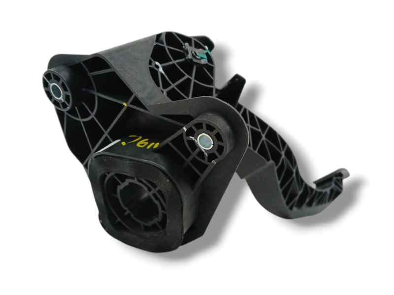 PEDAL EMBRAGUE