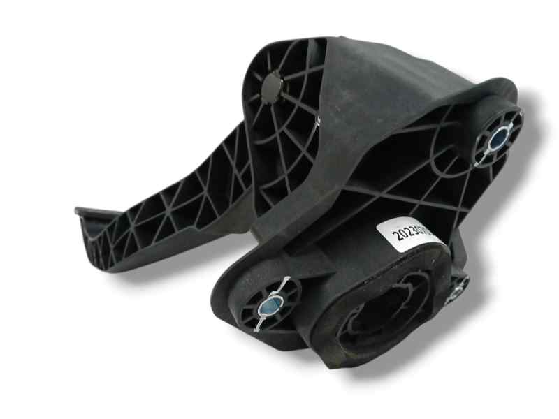 PEDAL EMBRAGUE
