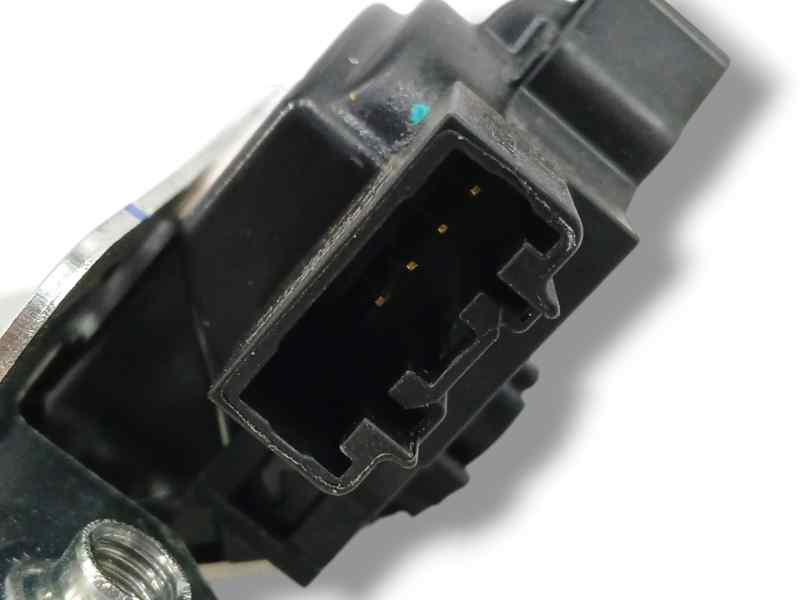 CERRADURA MALETERO / PORTON