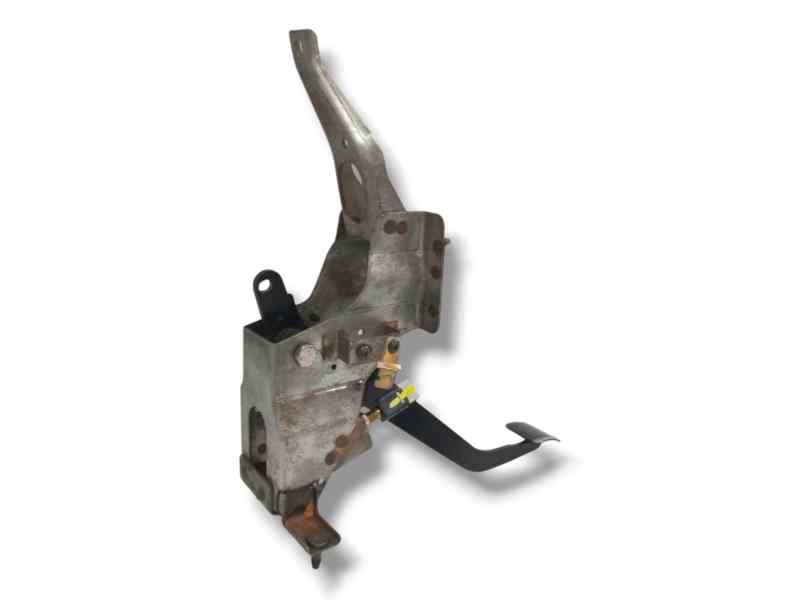 PEDAL EMBRAGUE