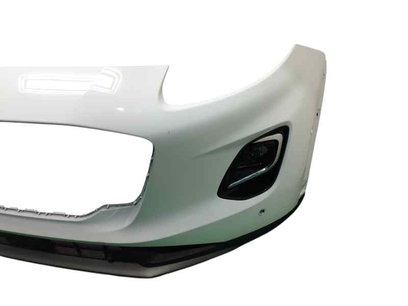 PARAGOLPES DELANTERO