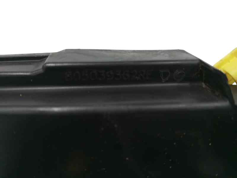 CERRADURA PUERTA DELANTERA IZQUIERDA 