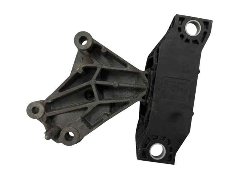 SOPORTE MOTOR DERECHO