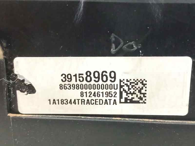 CAJA RELES / FUSIBLES