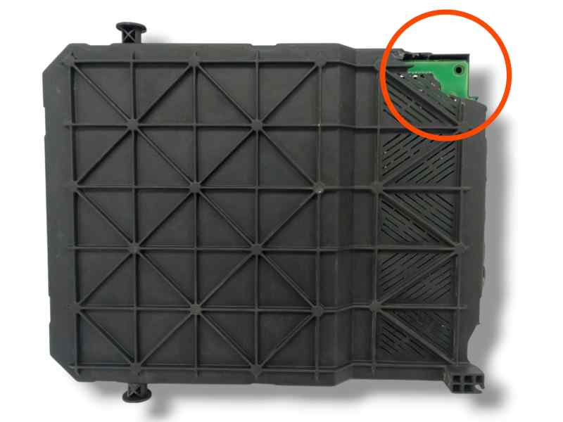 CAJA RELES / FUSIBLES