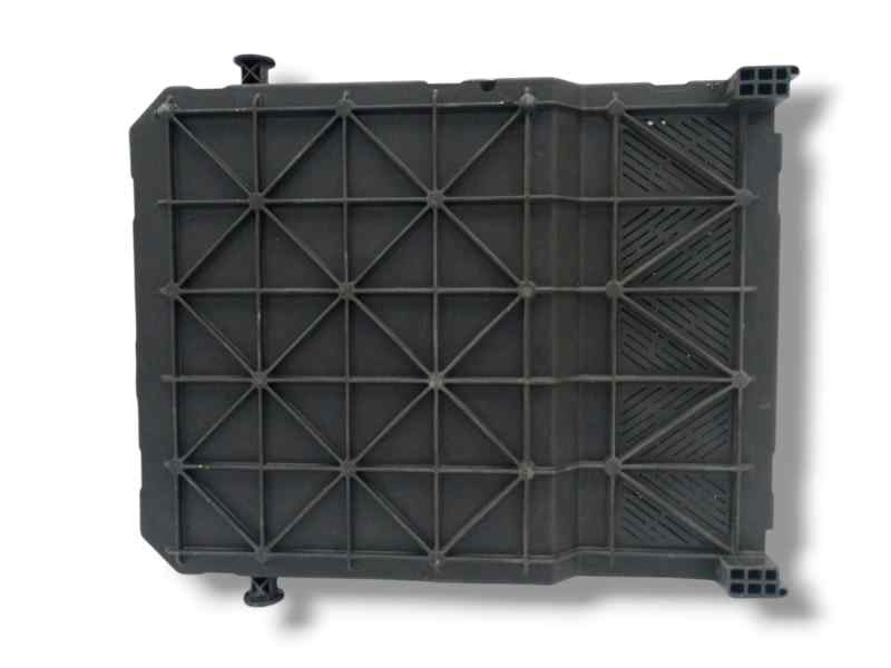 CAJA RELES / FUSIBLES